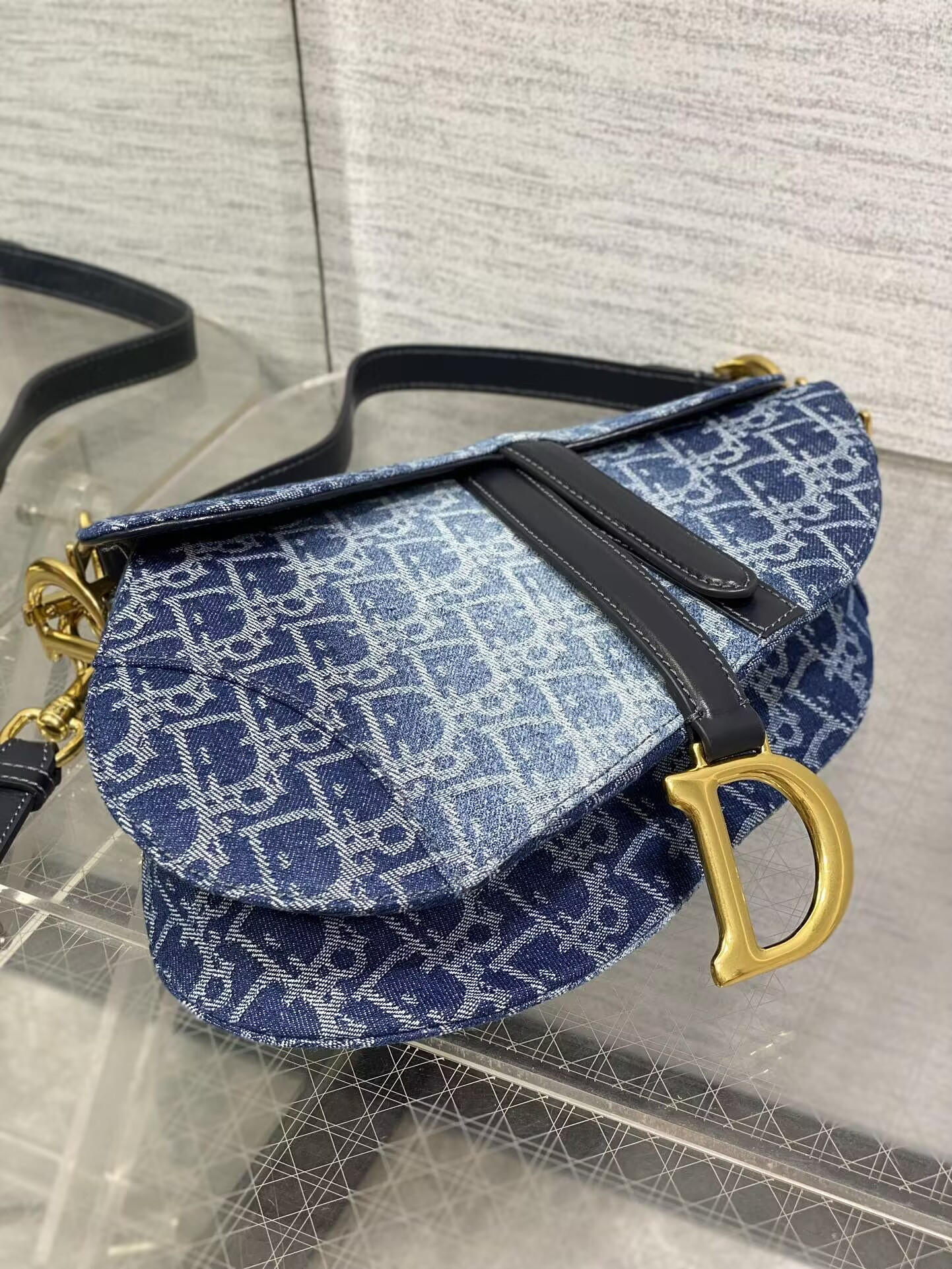 D*0r Saddle Bag with Strap  Blue Denim D*0r Oblique Jacquard 25.5 x 20 x 6.5 cm