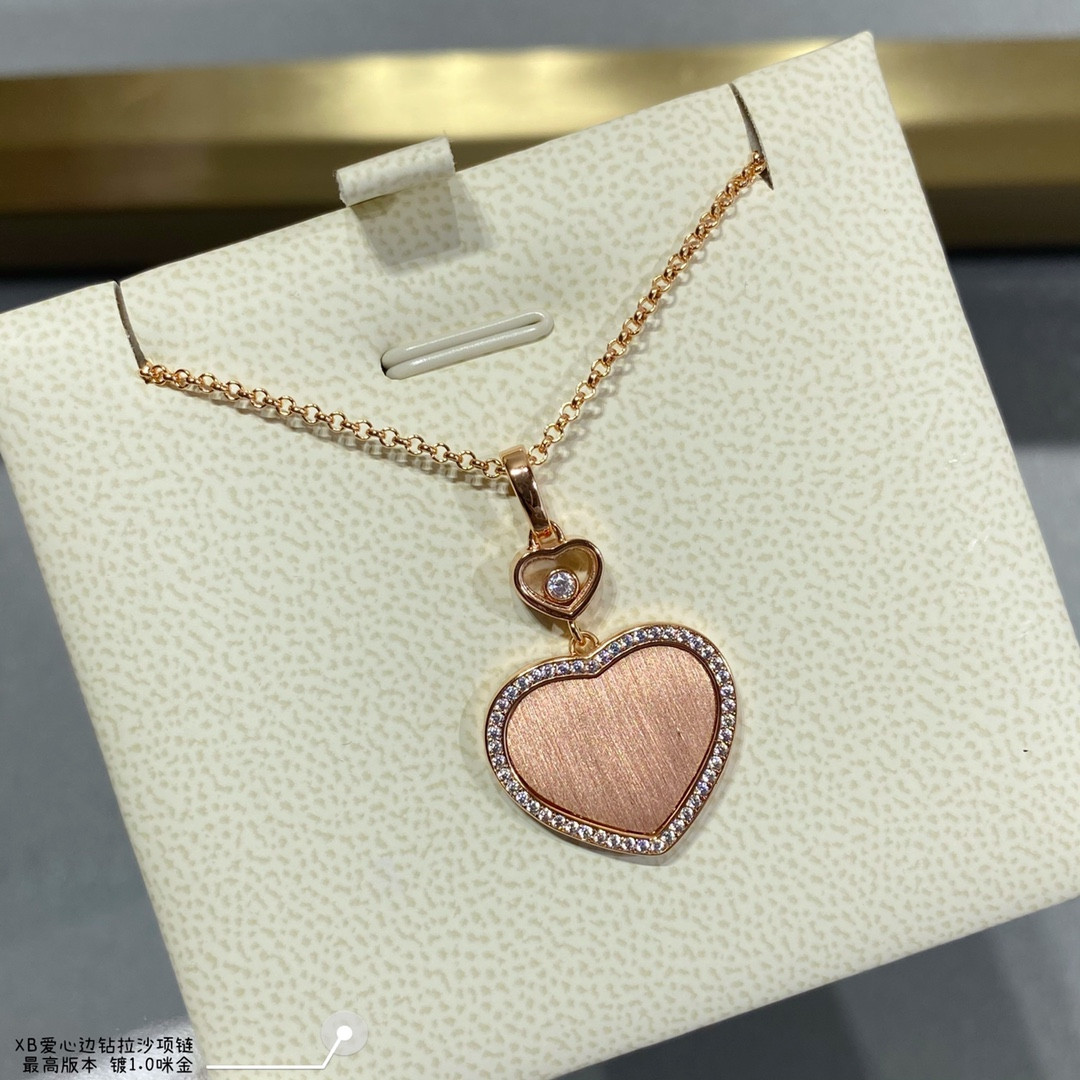 Chopard Heart-shaped Edge Diamond Brushed Necklace
