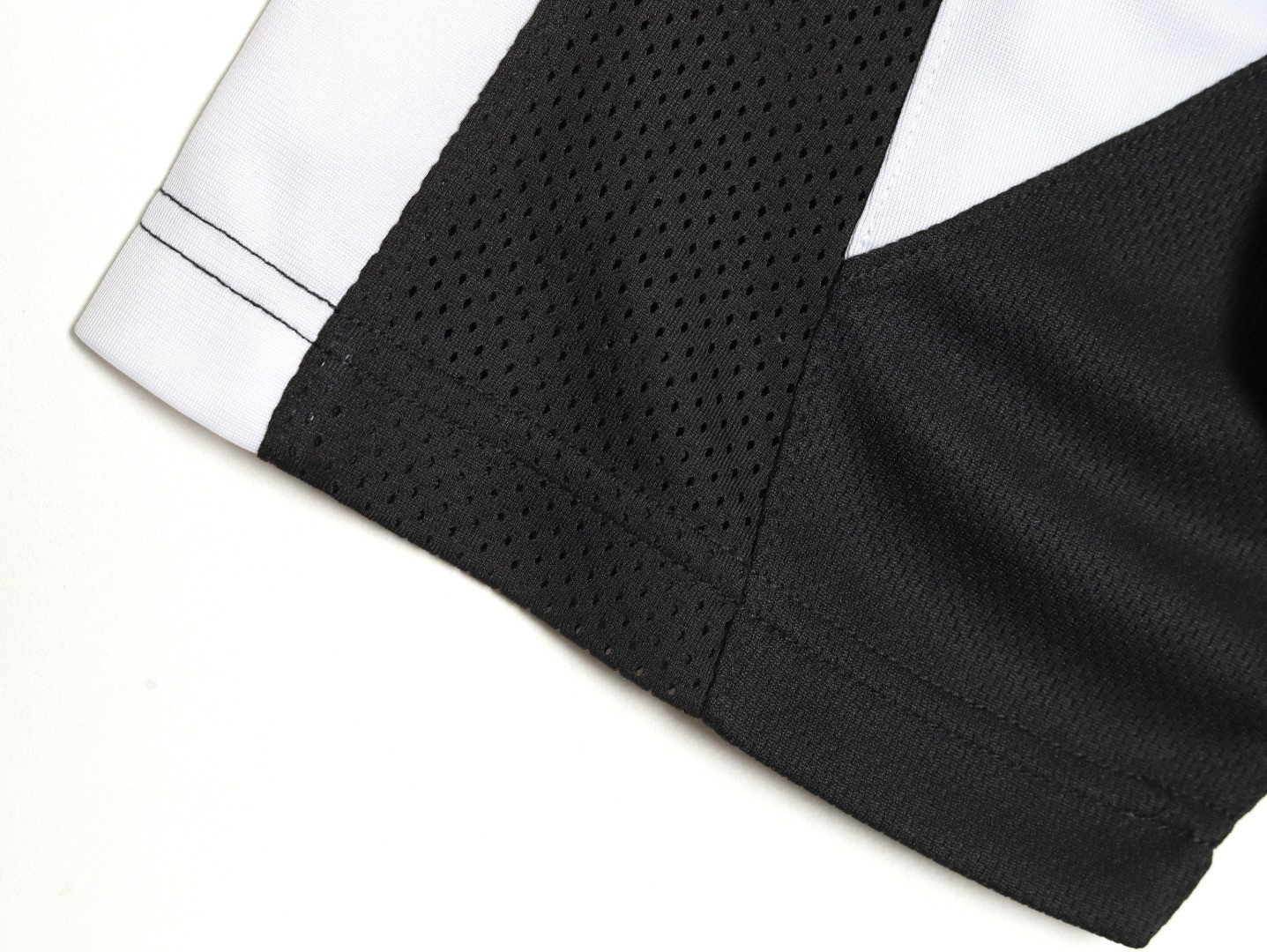 Ba*len*cia*ga Short-sleeved T-shirt