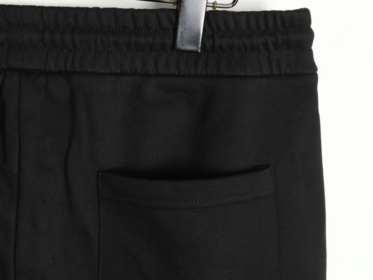 L0*is V*t0n LV shorts