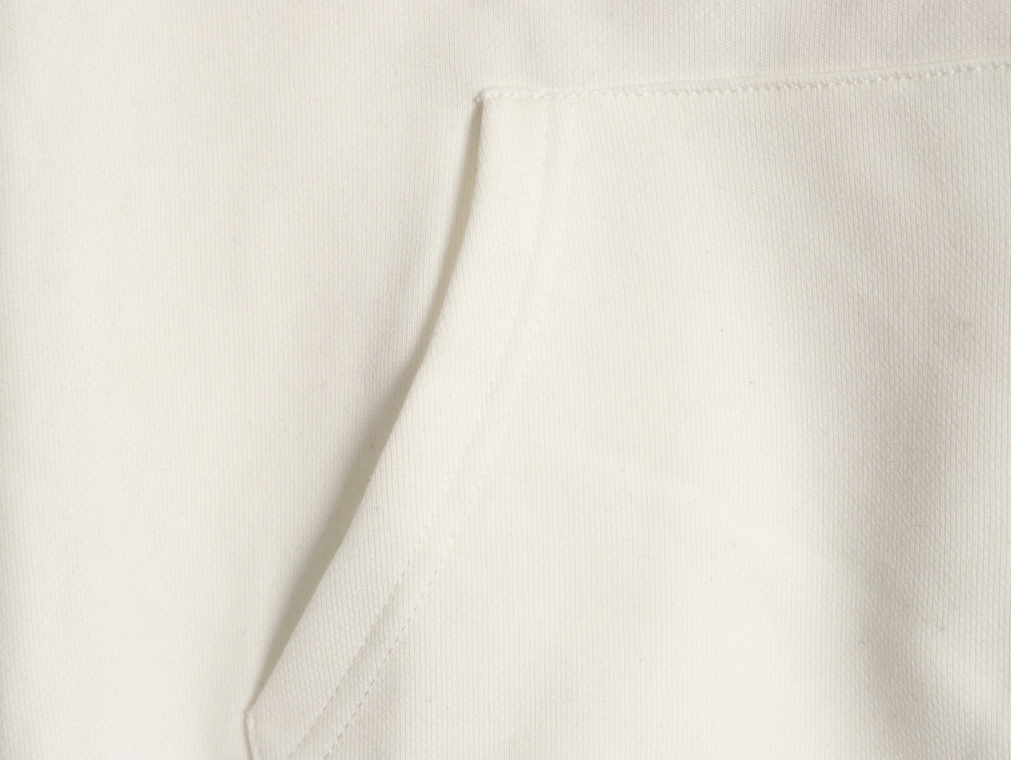 Ch**me He**ts 25FW Coats