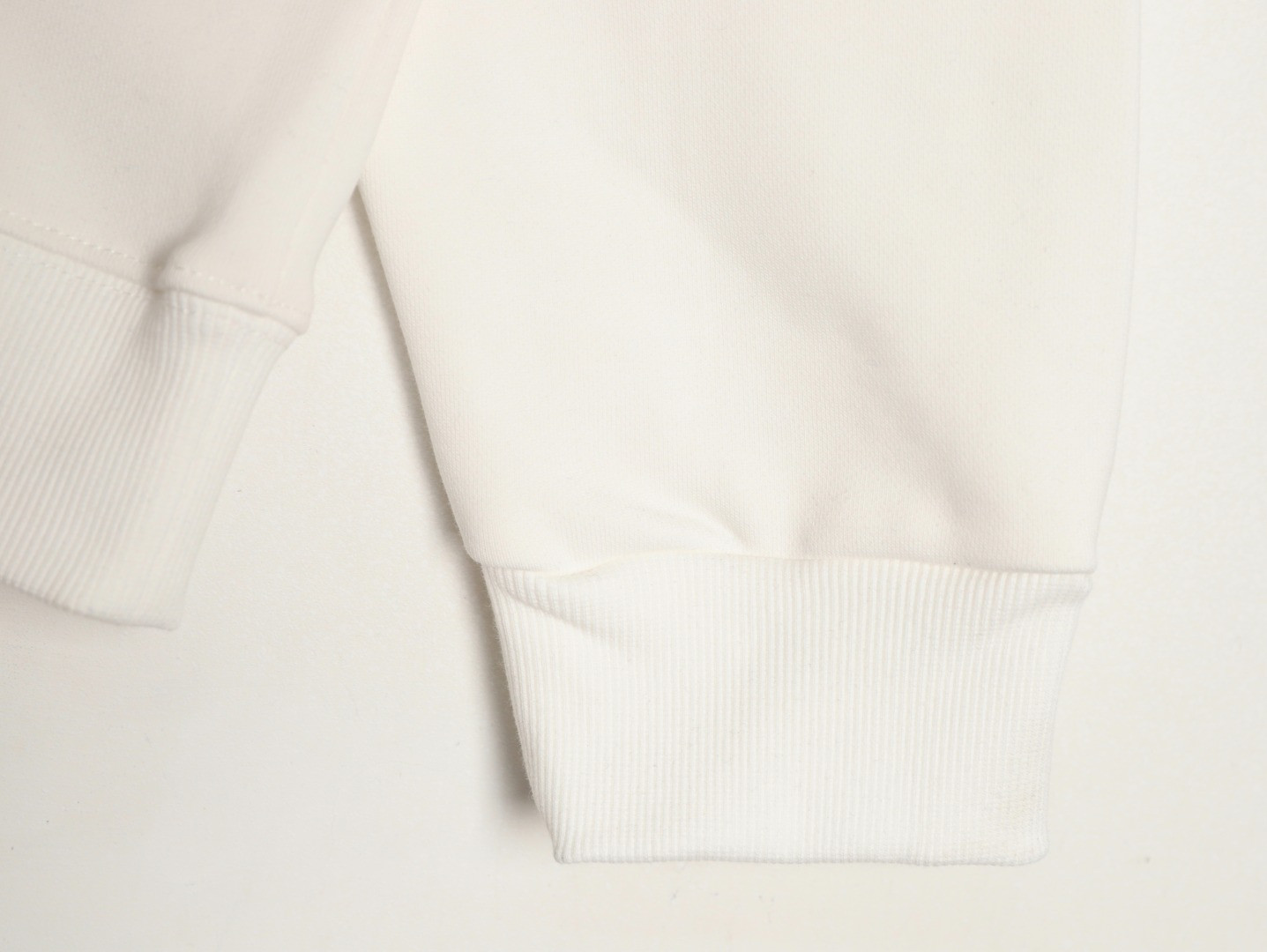 L0*is V*t0n LV 25FW Hoodies