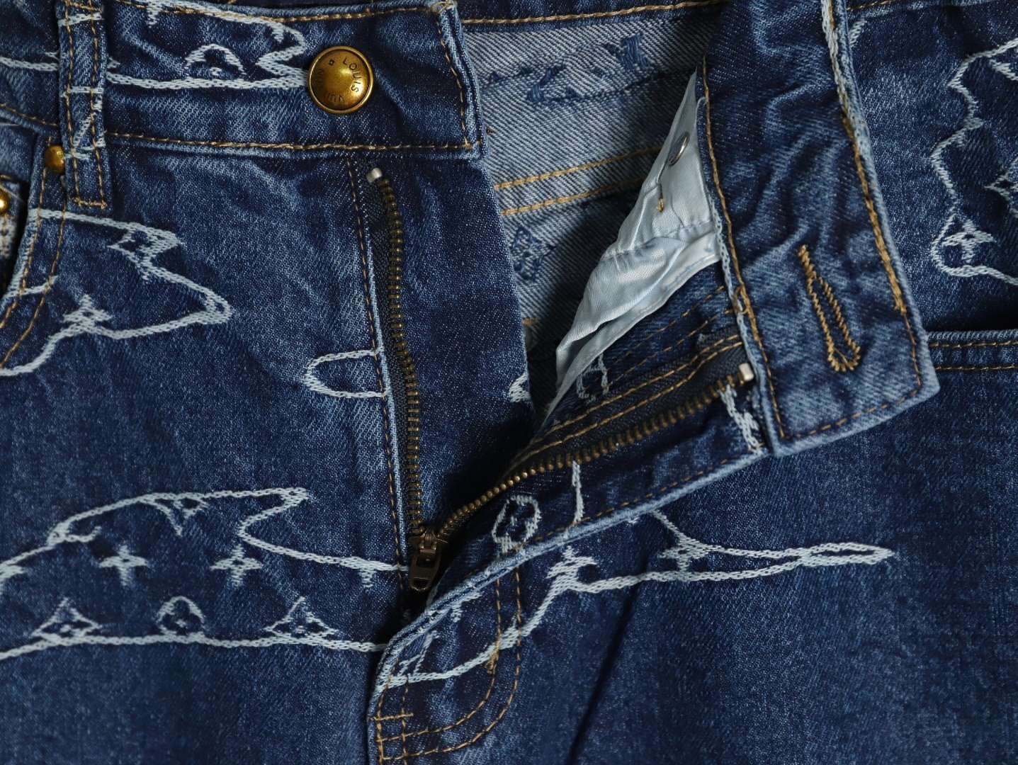 L0*is V*t0n LV Pharrell Nigo Tyler Jeans Suit