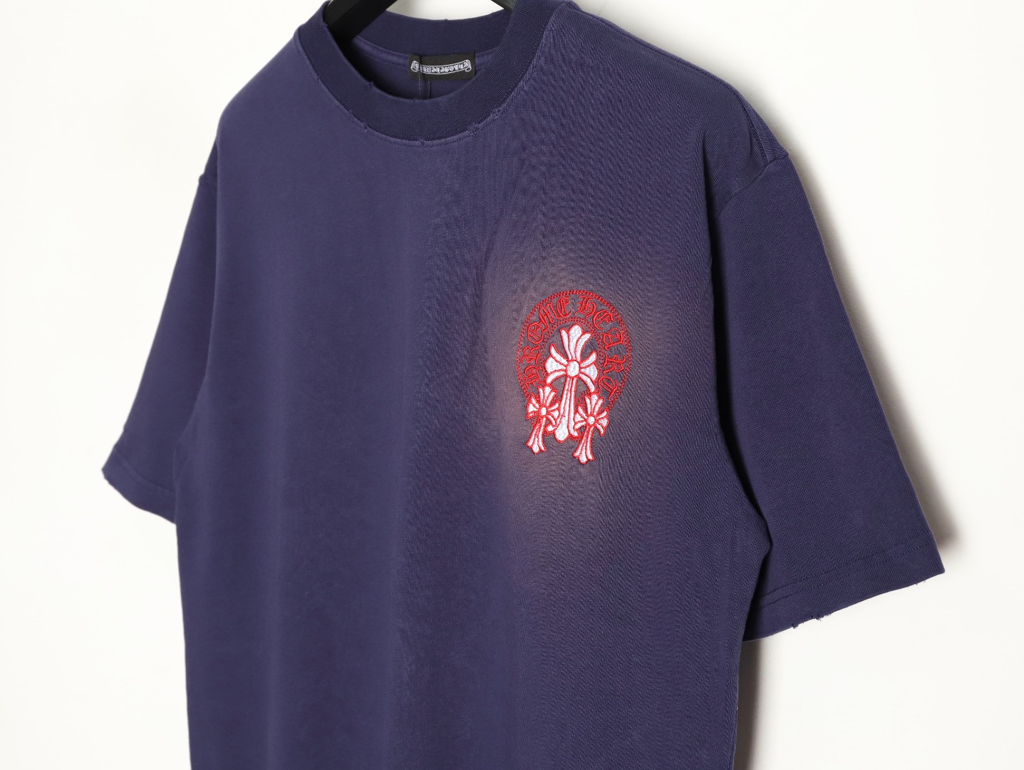 Ch**me He**ts 25SS Short-sleeved T-shirt