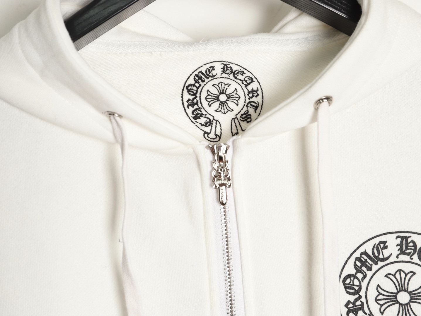 Ch**me He**ts 25FW Coats