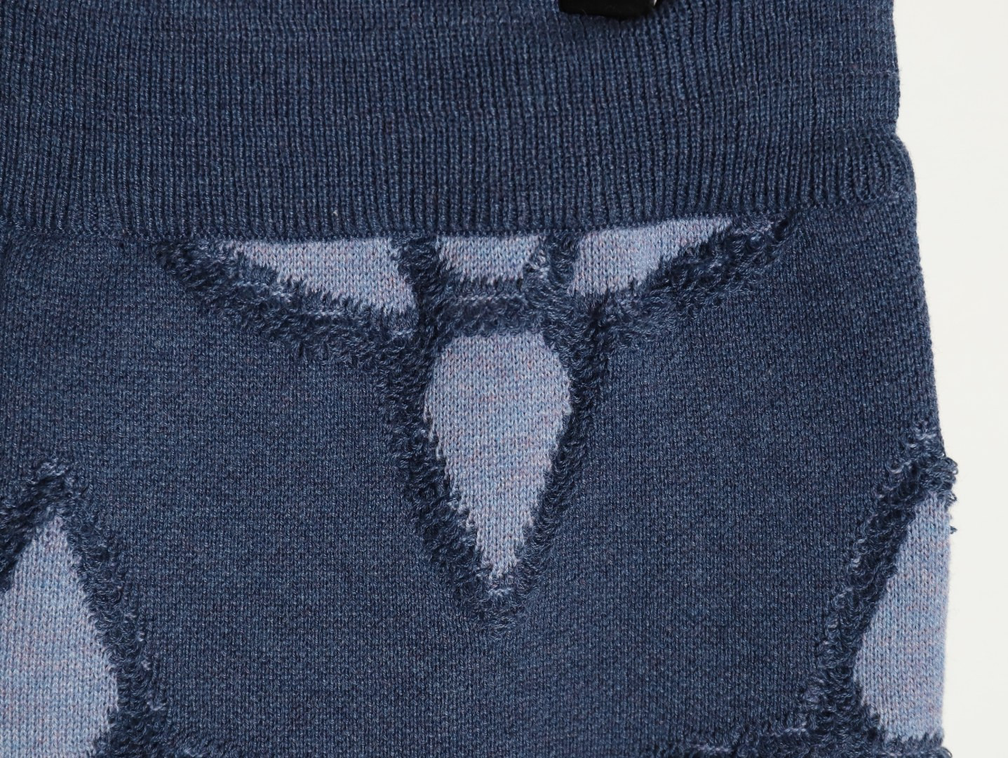 L0*is V*t0n LV 25ss shorts