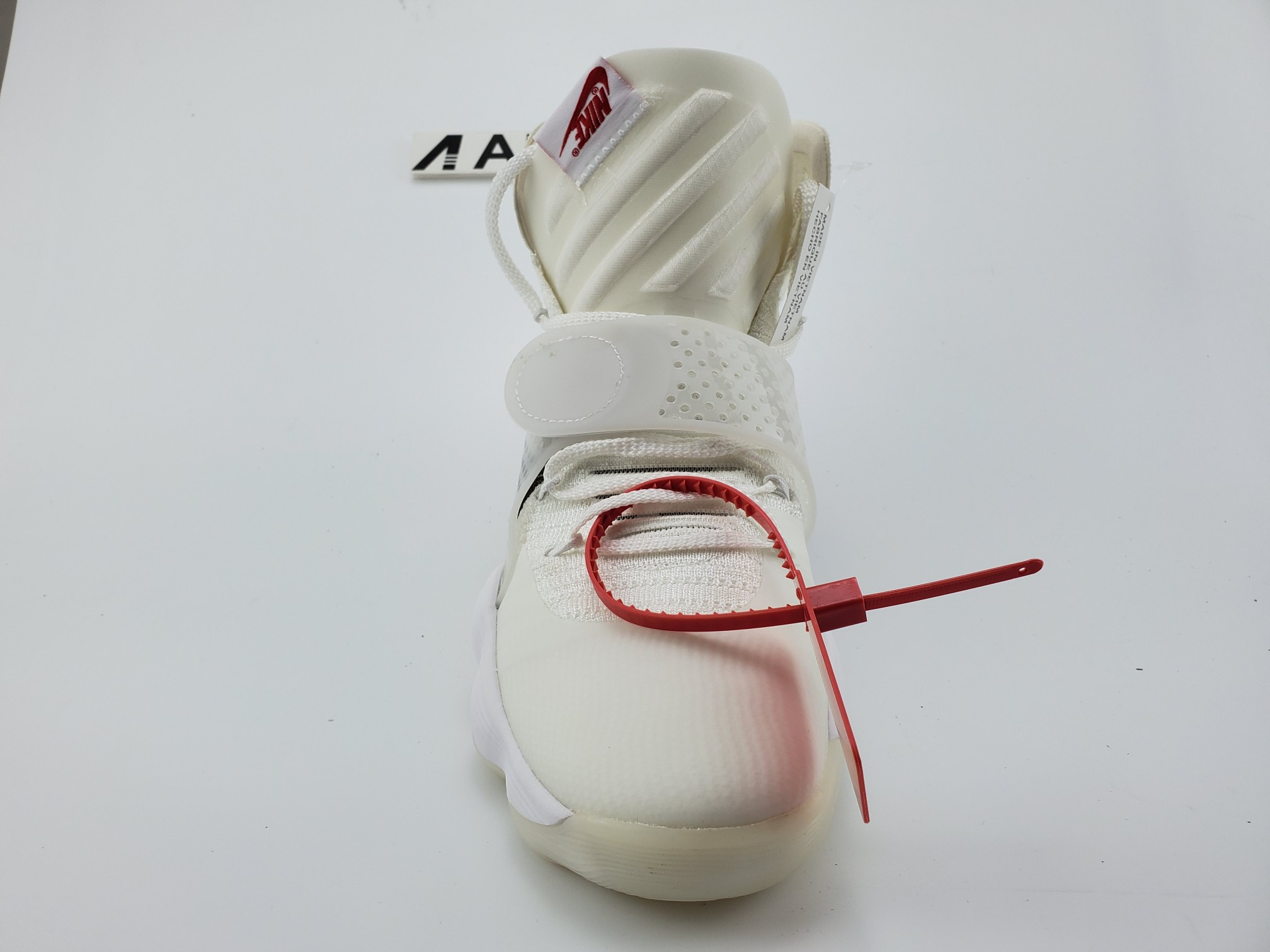 Nike React Hyperdunk 2017 Flyknit Off-White