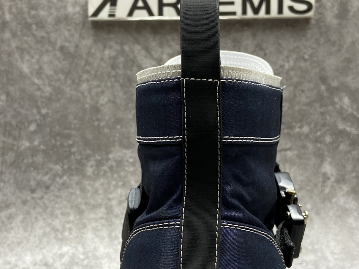 D*0r B23 High Top Blue