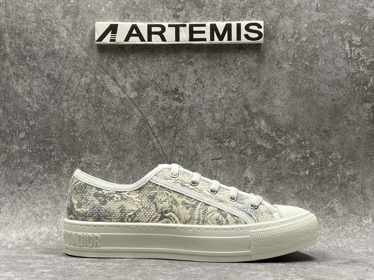 D*0r Walk N D*0r Patch Embroidery Grey