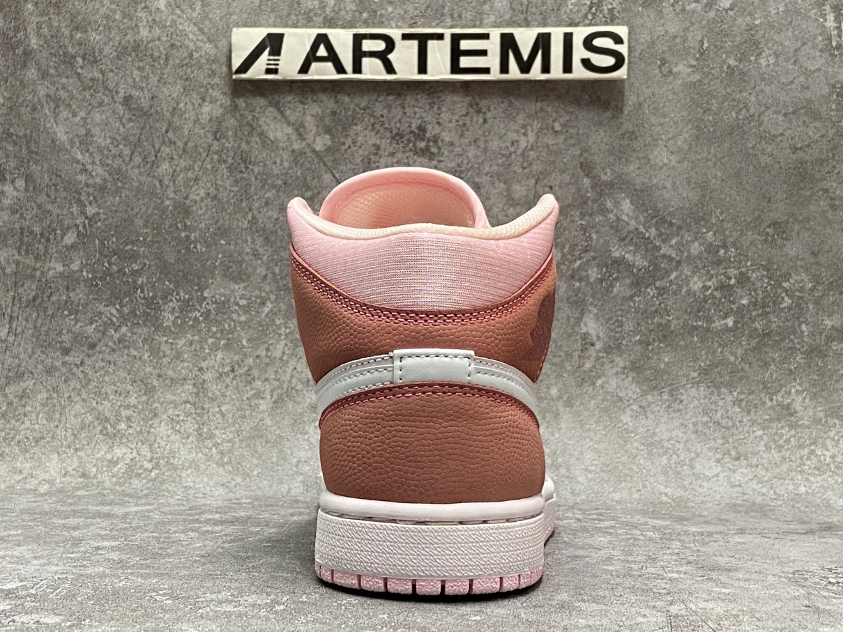 Air Jordan 1 Mid Digital Pink