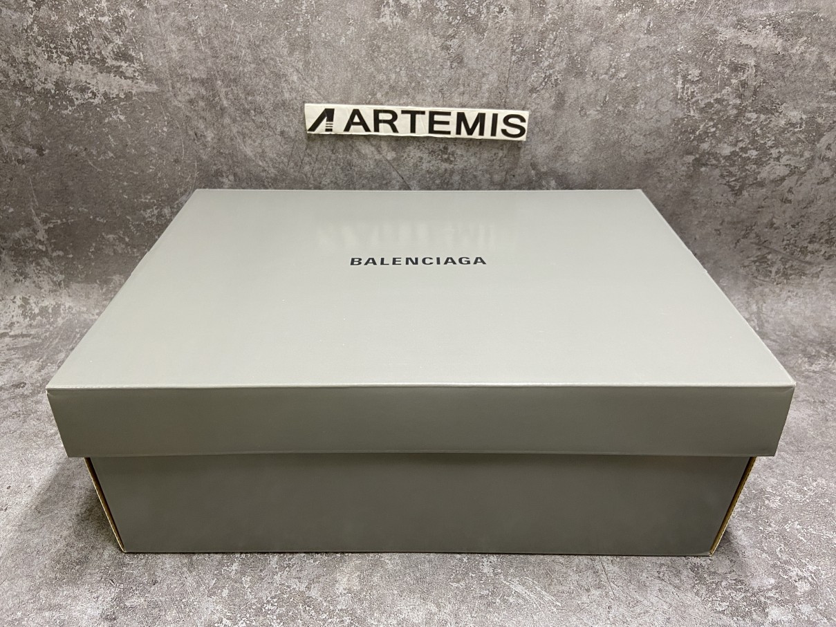 Balenciga Track Trainer Black White