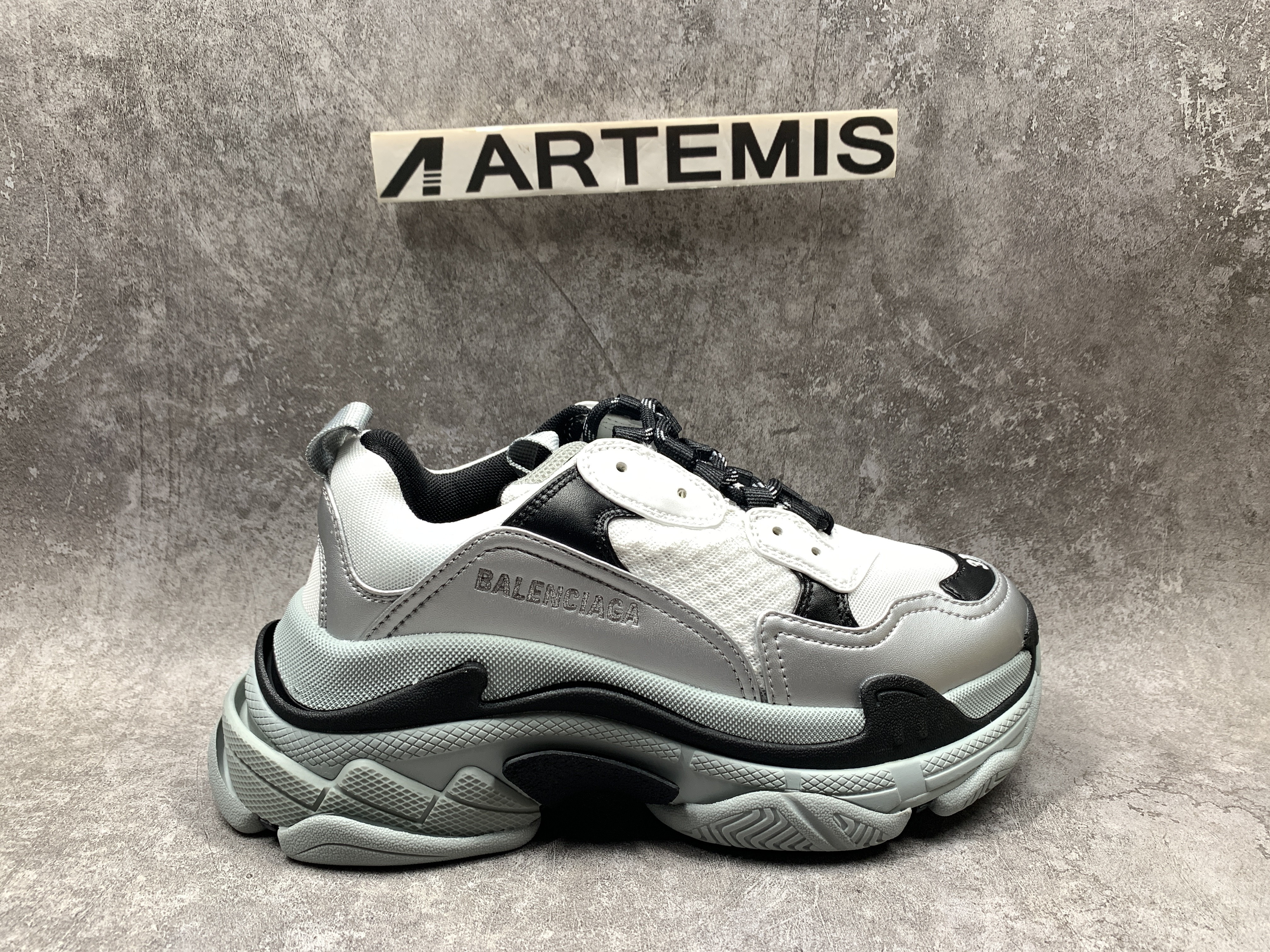 Balenciga Triple S Black Silver