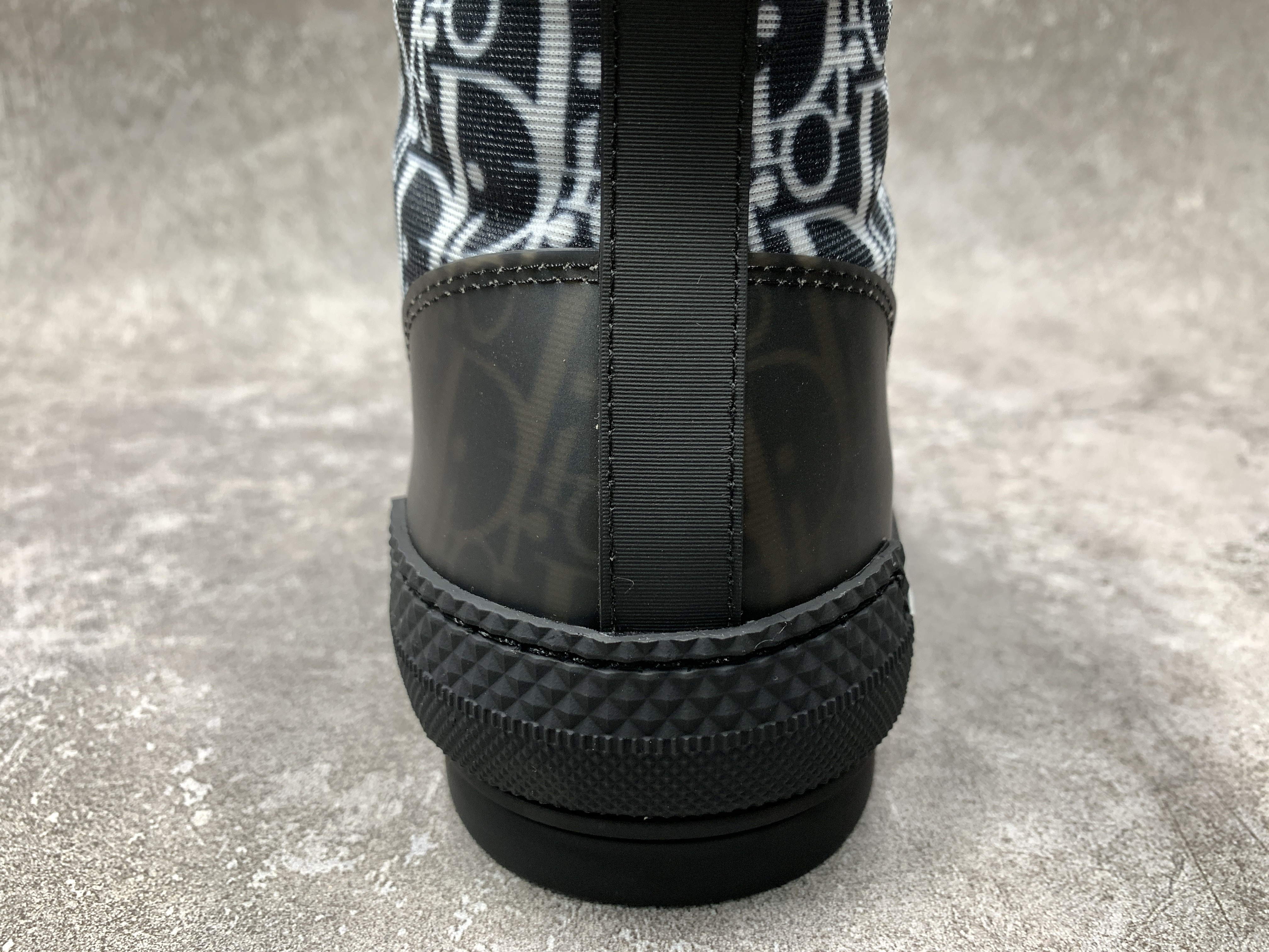 D*0r B23 High Blue Black