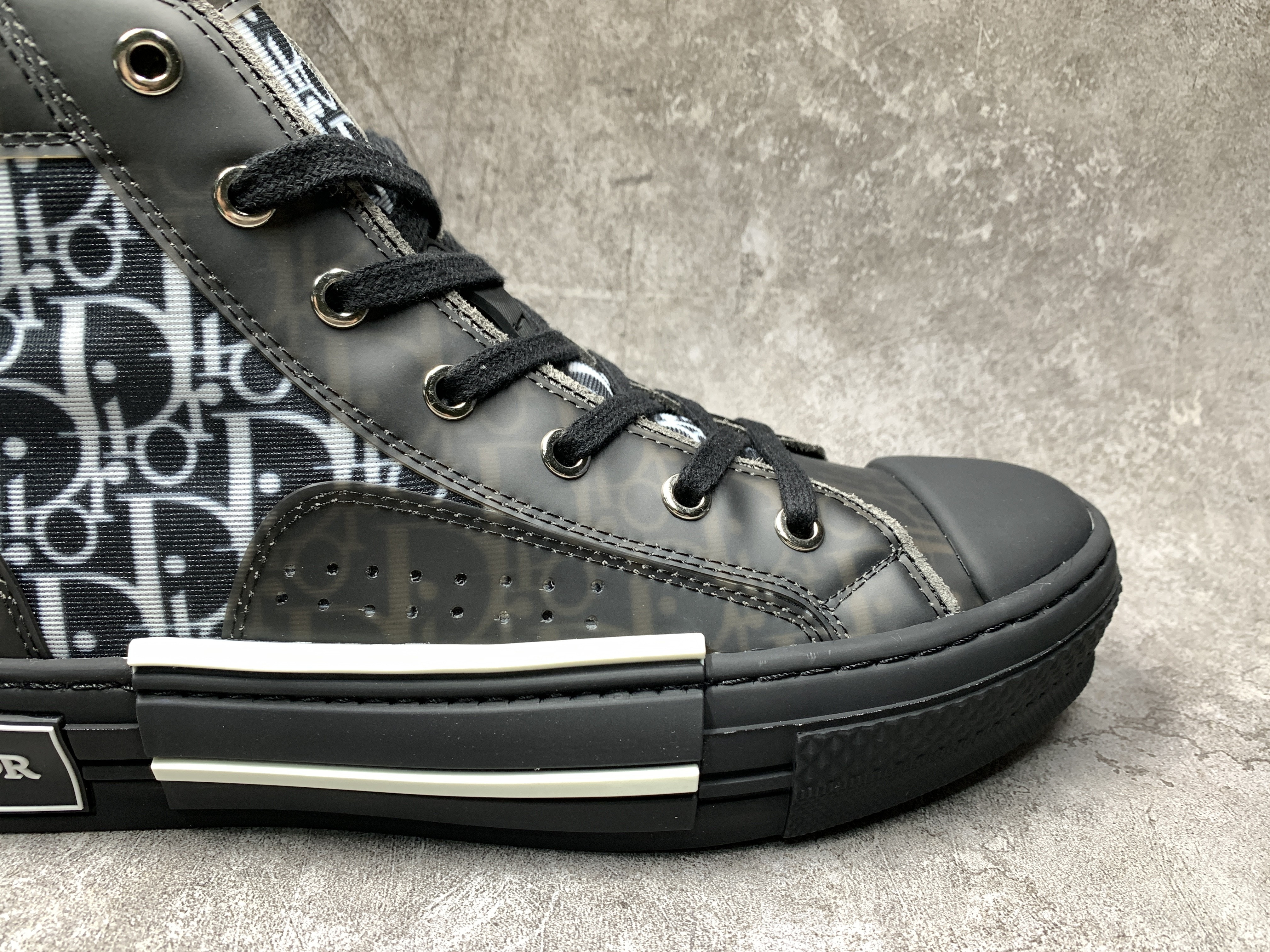 D*0r B23 High Blue Black