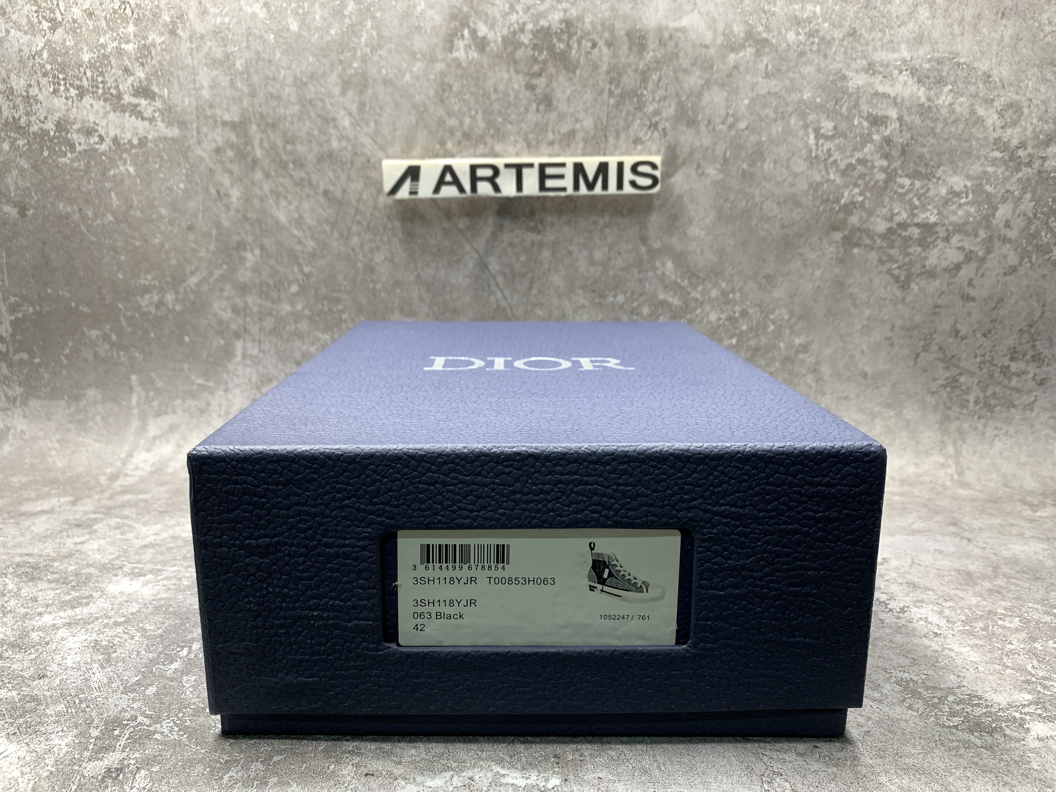 D*0r B23 High Grey Leopard