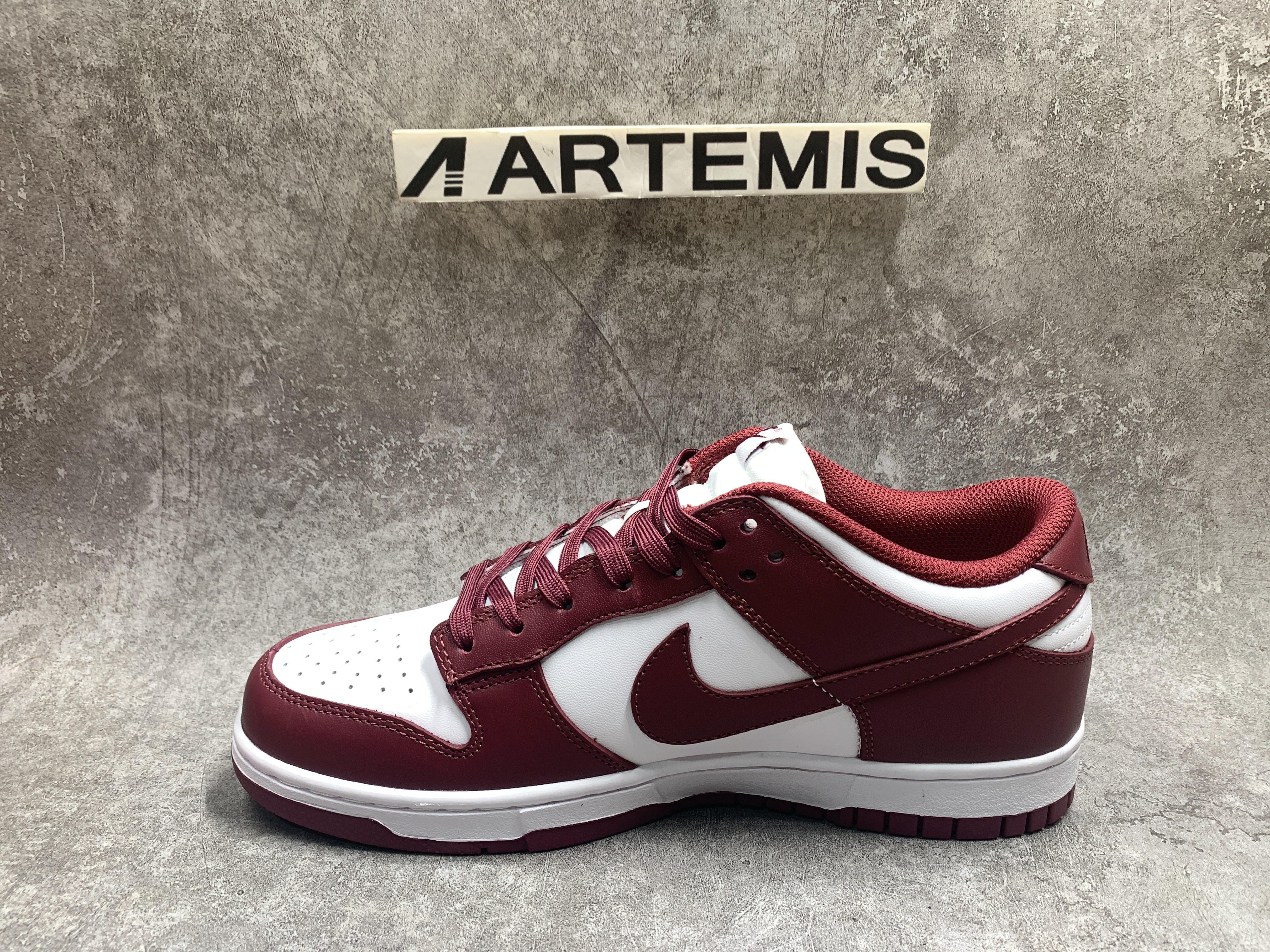 Nike Dunk Low Bordeaux