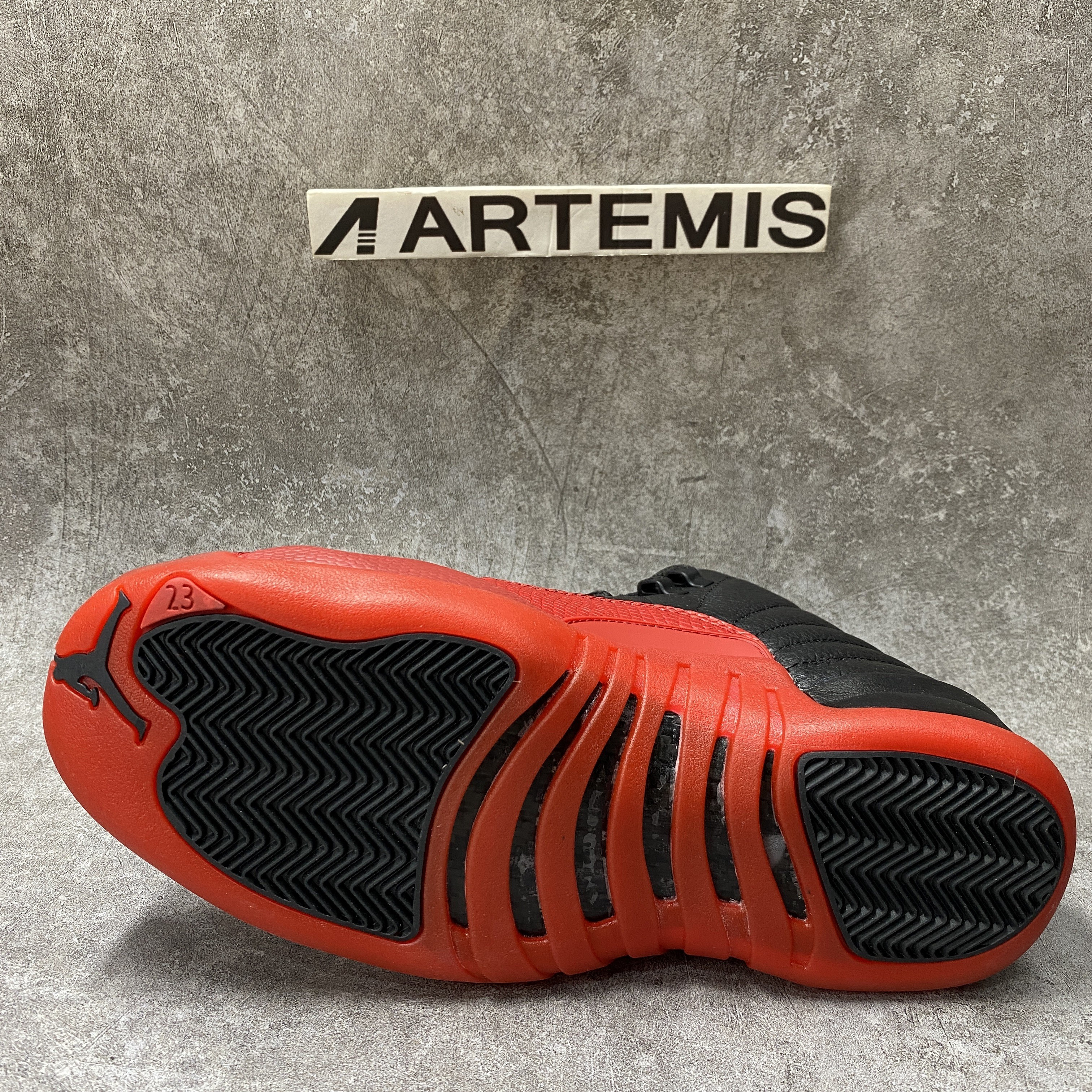 Air Jordan 12 Retro Flu Game