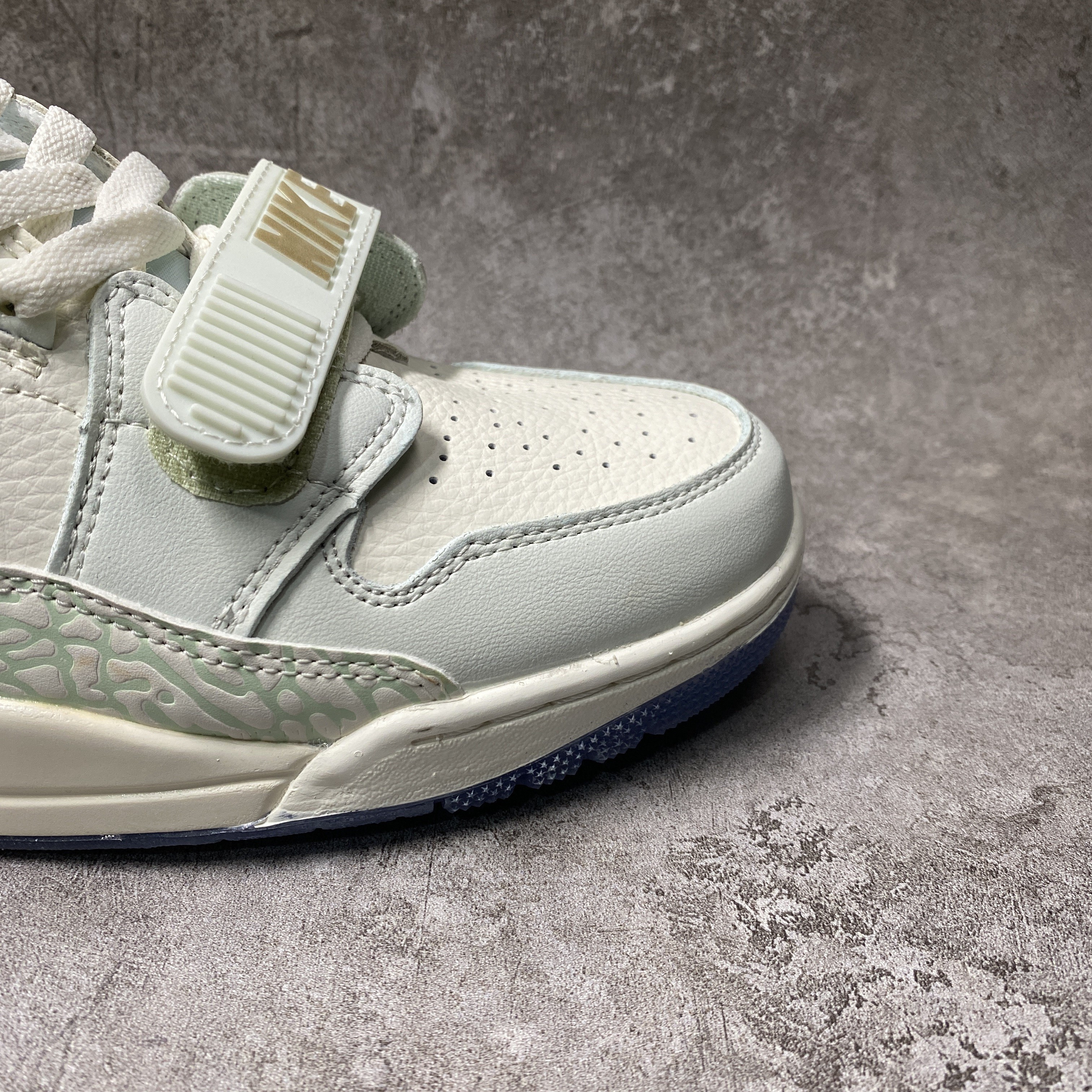 Air Jordan Legacy 312 Green White