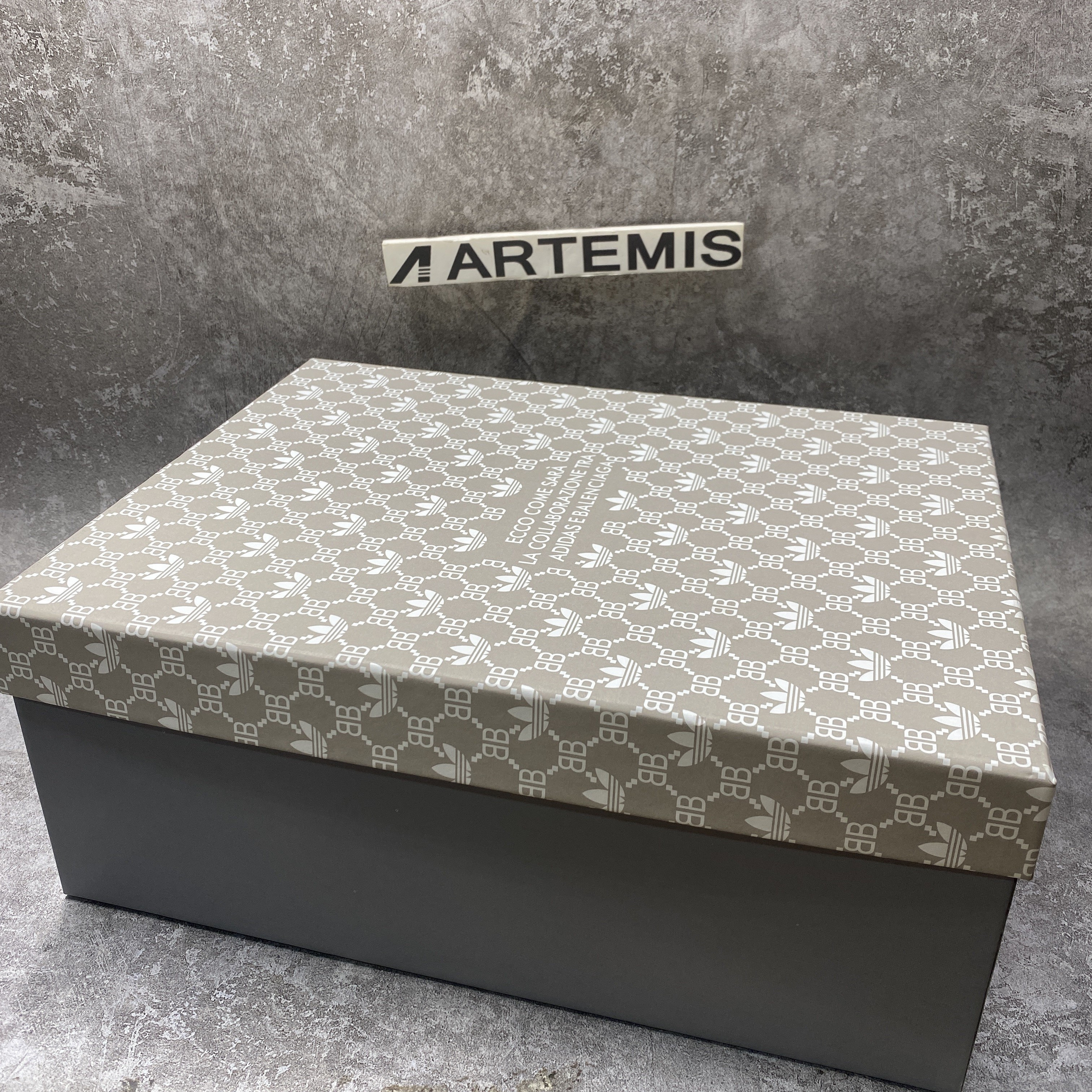 Ba*len*cia*ga Triple S Sneaker Clearsole Fluo Black White