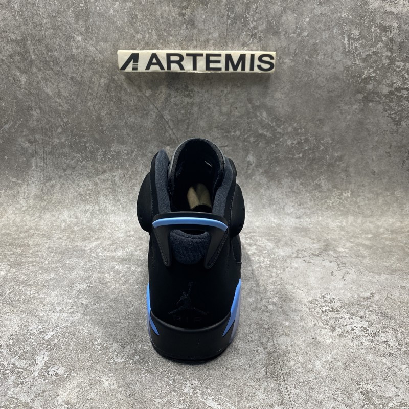 Air Jordan 6 Retro UNC