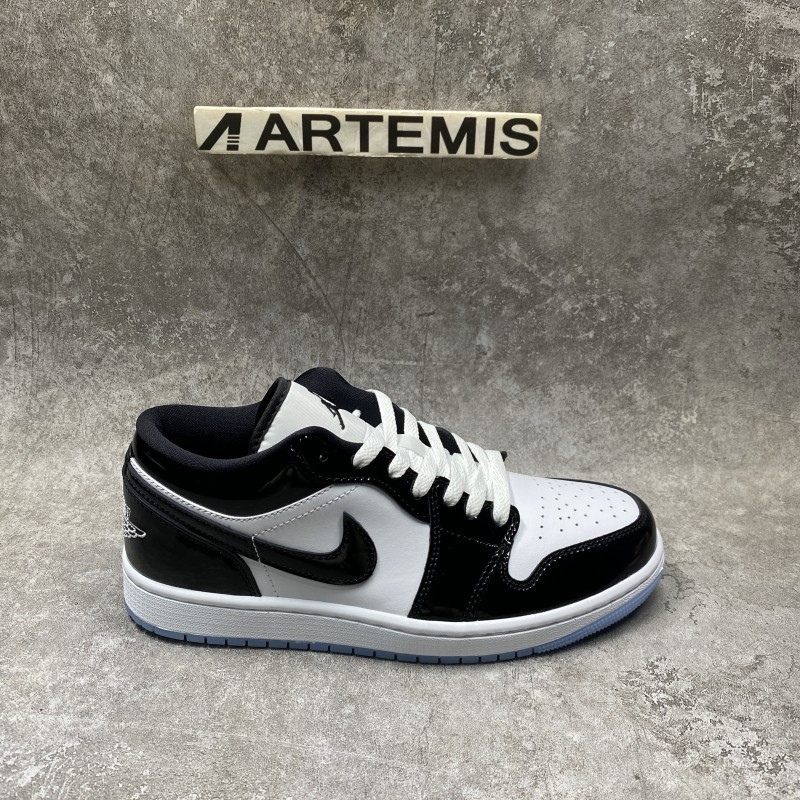 Air Jordan 1 Low SE Concord