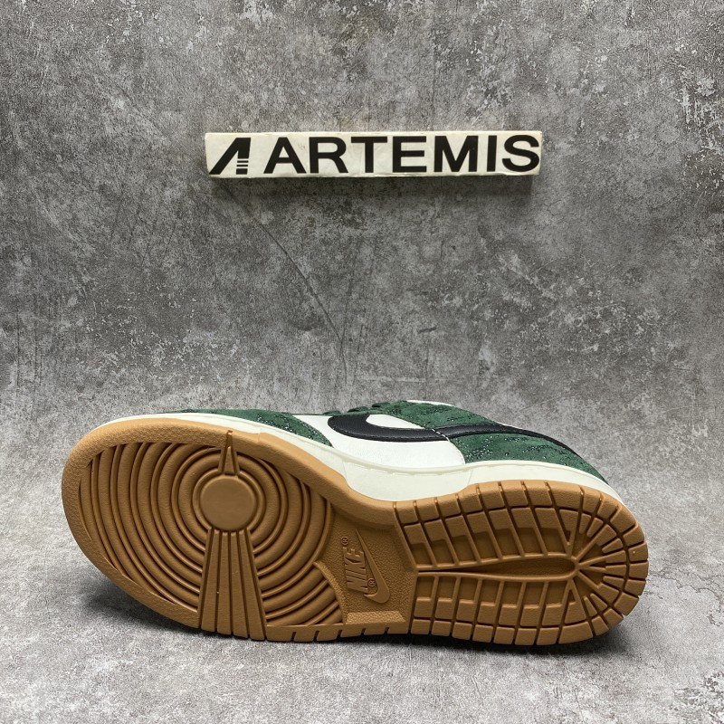 Nike Dunk Low Green Snake