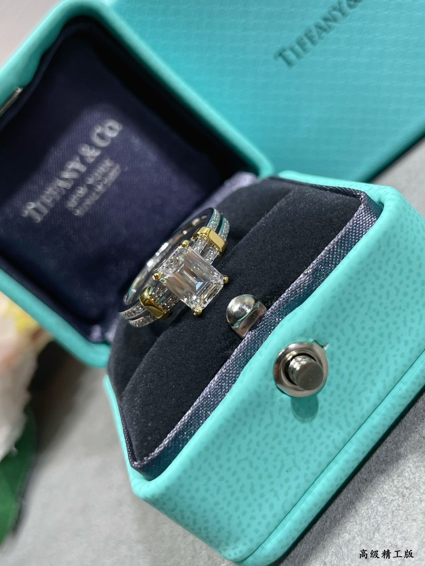 T*f*ny & Co. Mixed-Metal White Diamond Ring Ag925