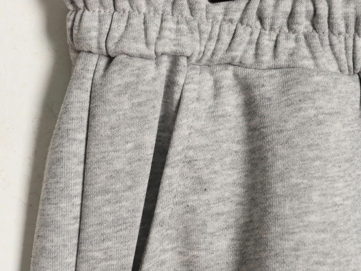 L0*is V*t0n LV 25FW Pants