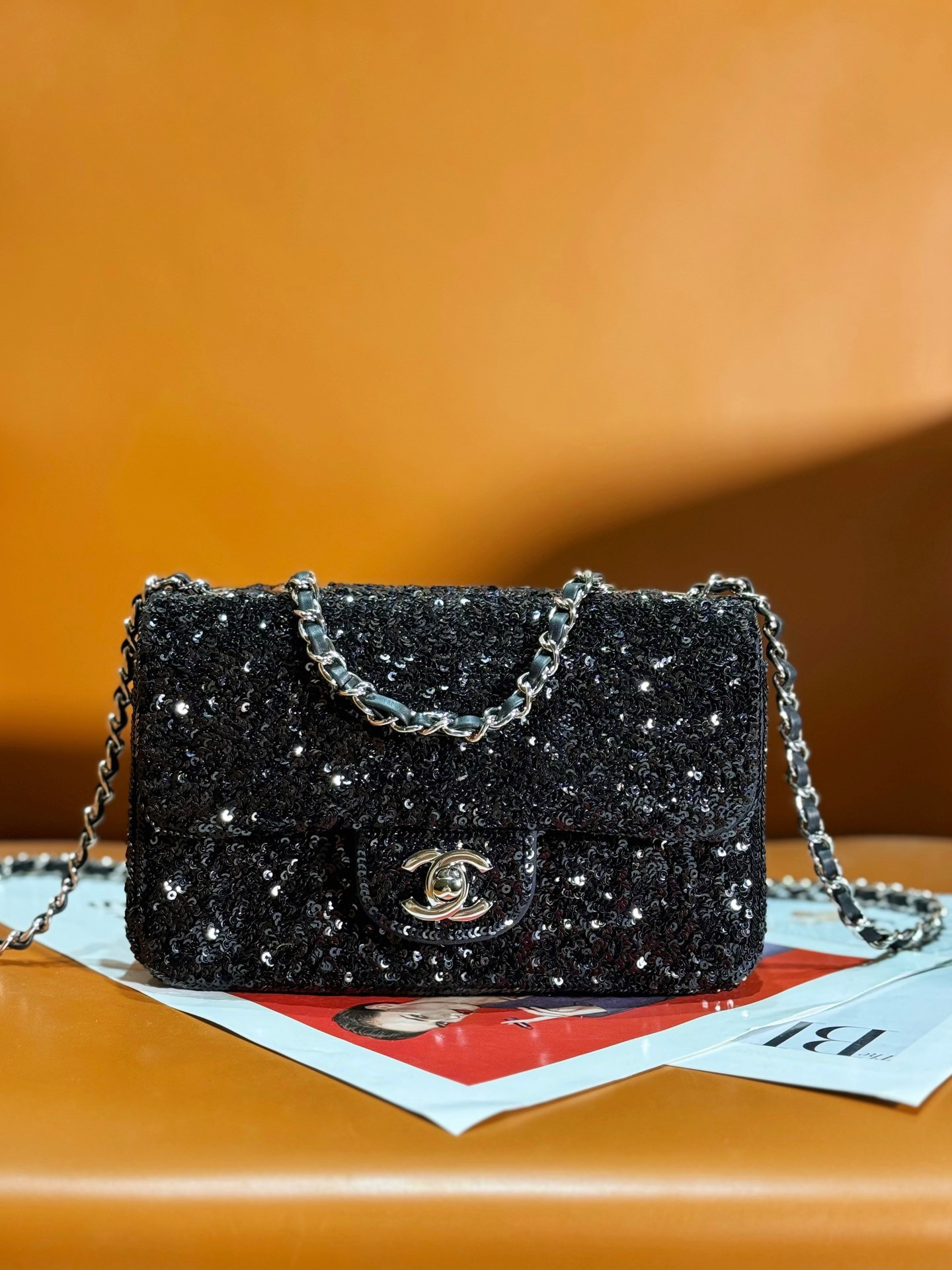 Ch*el Sequin Flap Bag 20CM