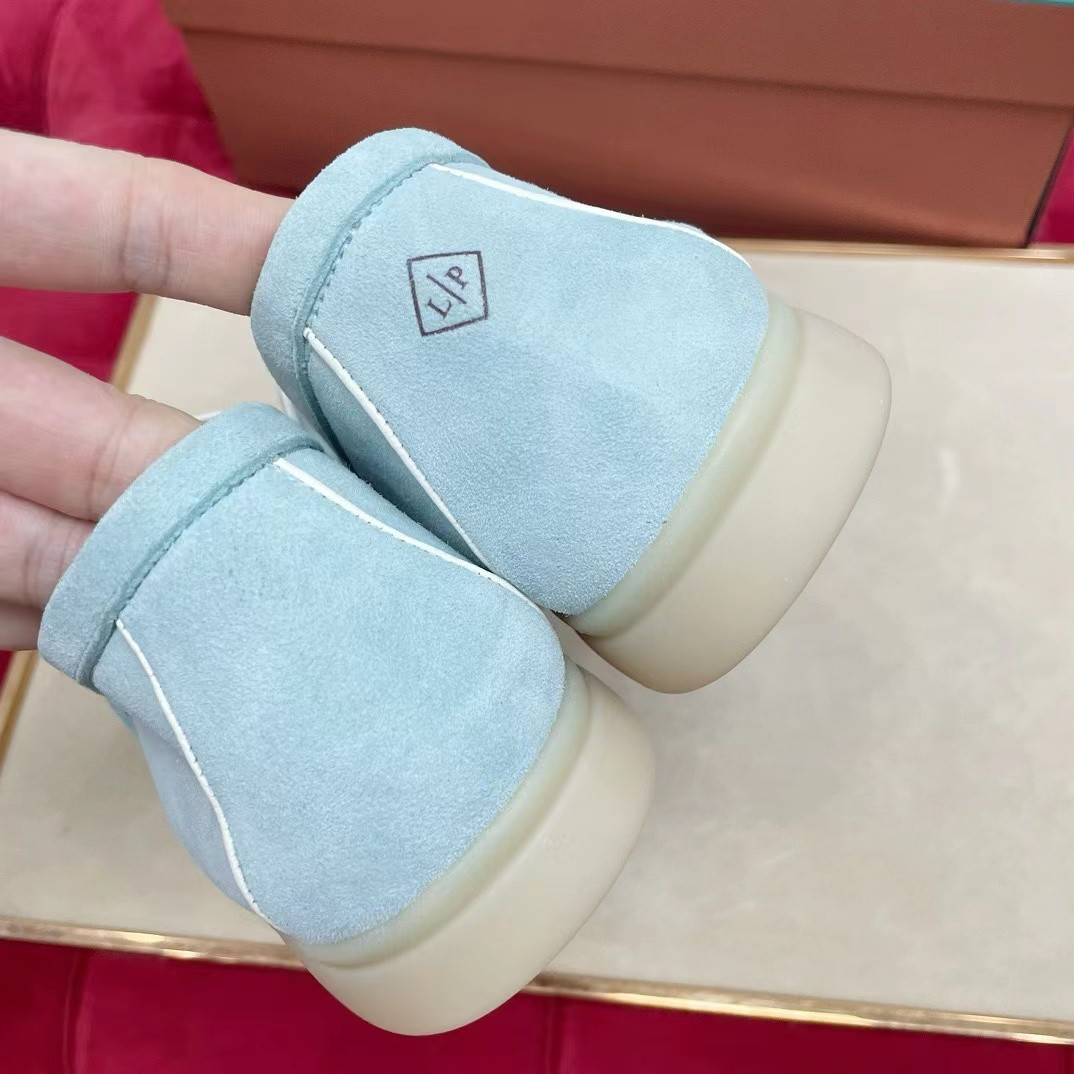 UA L**o p*ana Summer Charms Walk Moccasin (Customized, No return No exchange)