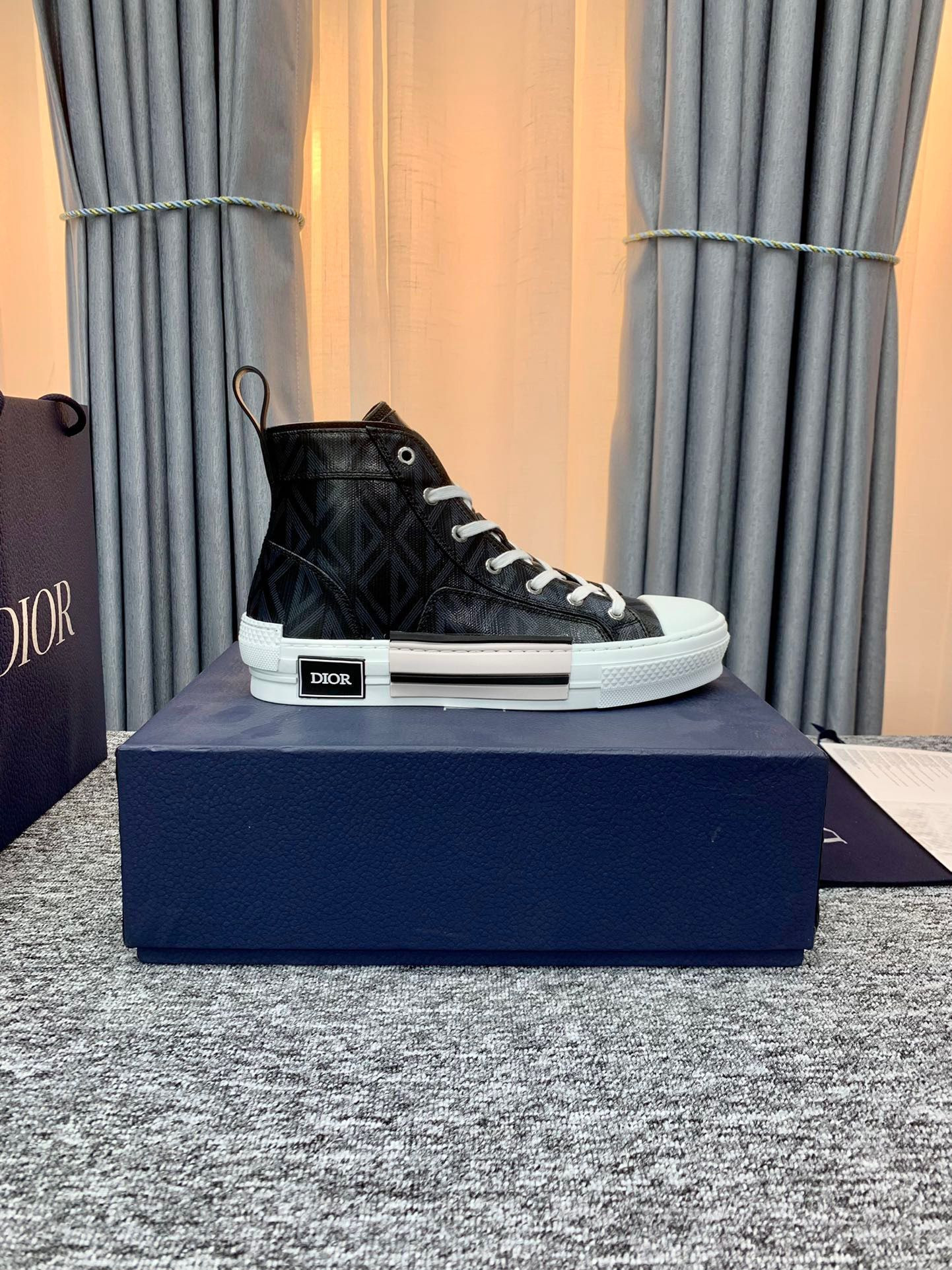 D*0r B23 High Top Black CD Diamond