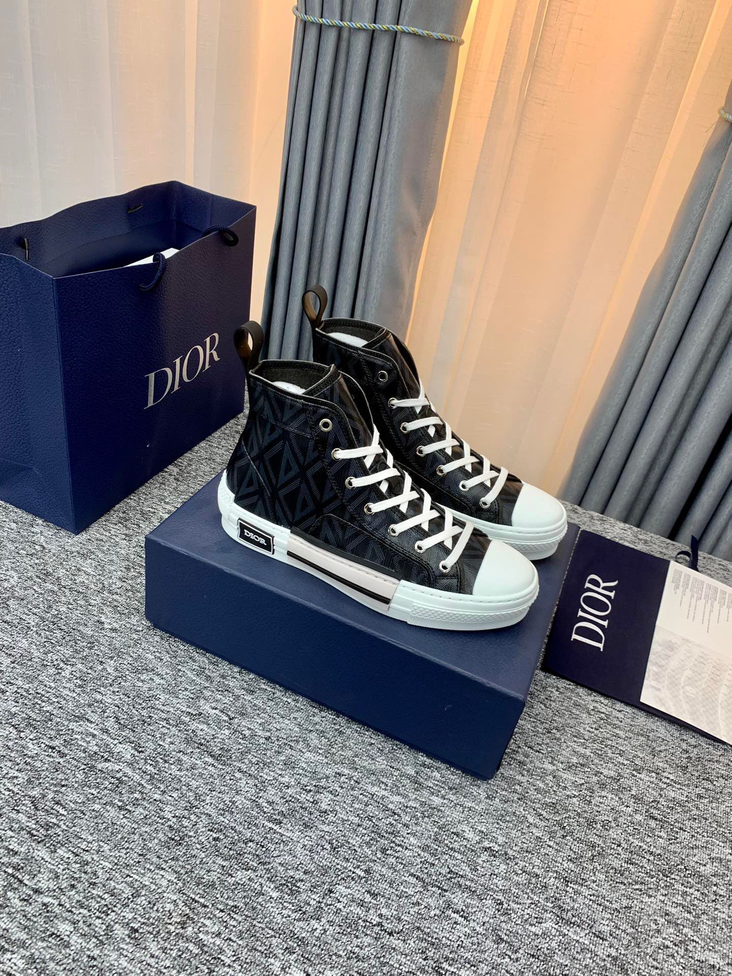 D*0r B23 High Top Black CD Diamond
