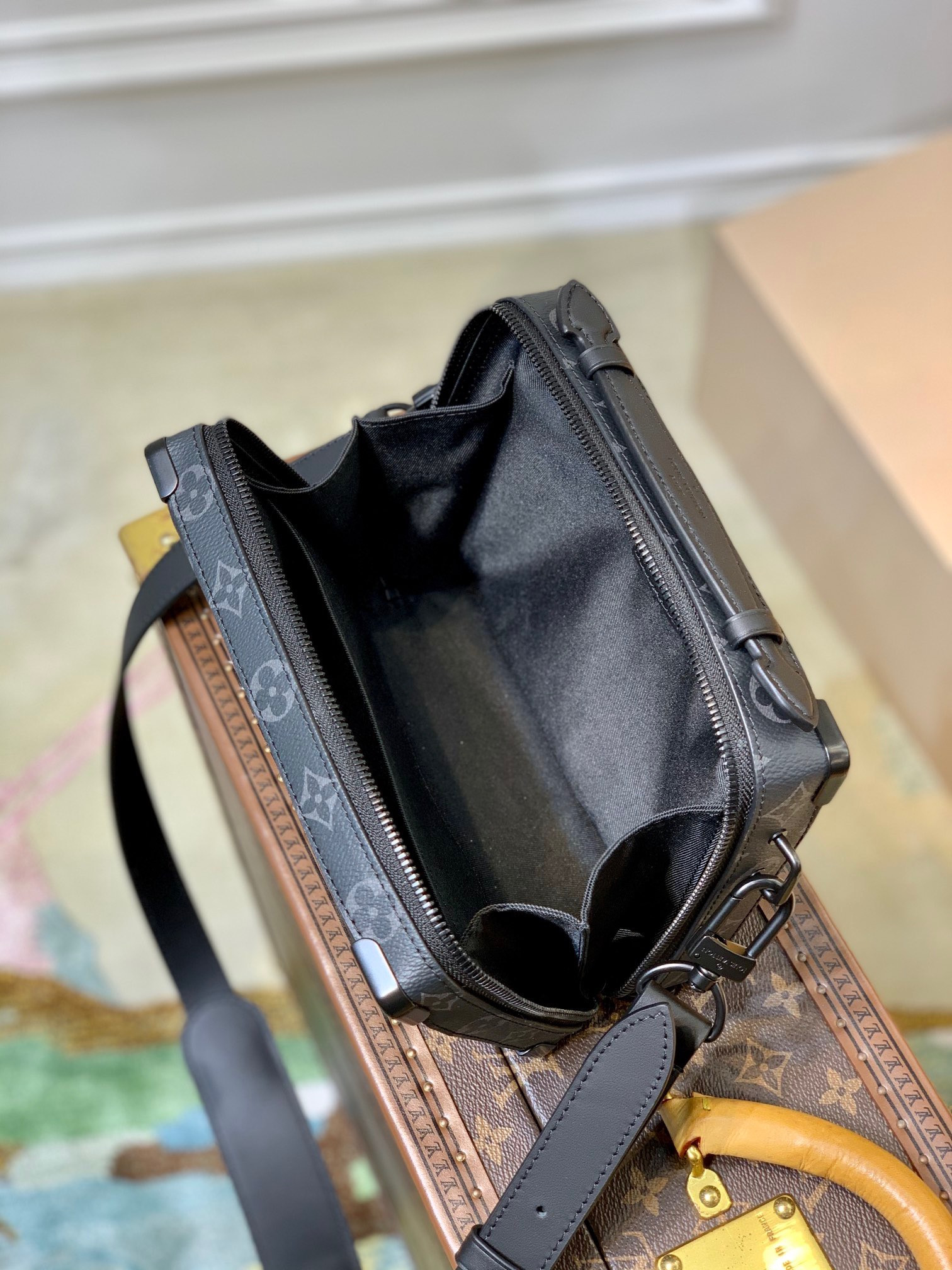 HANDLE SOFT TRUNK M45935