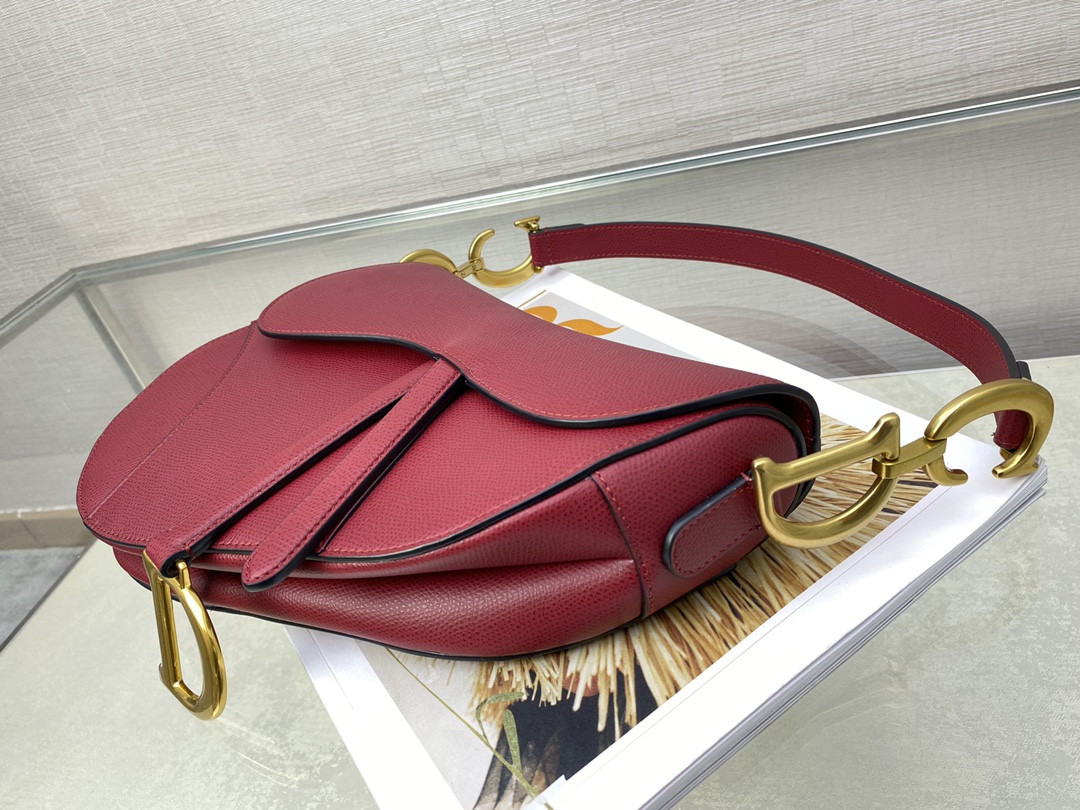D*0r Saddle Bag Amaryllis Red Grained Calfskin 25.5x20x6.5cm