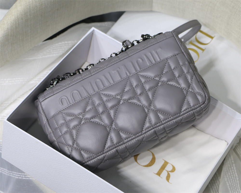 MEDIUM D*0r CARO BAG Grey S*pple Cannage Calfskin With Silver Hardware 25.5 x 15.5 x 8 cm
