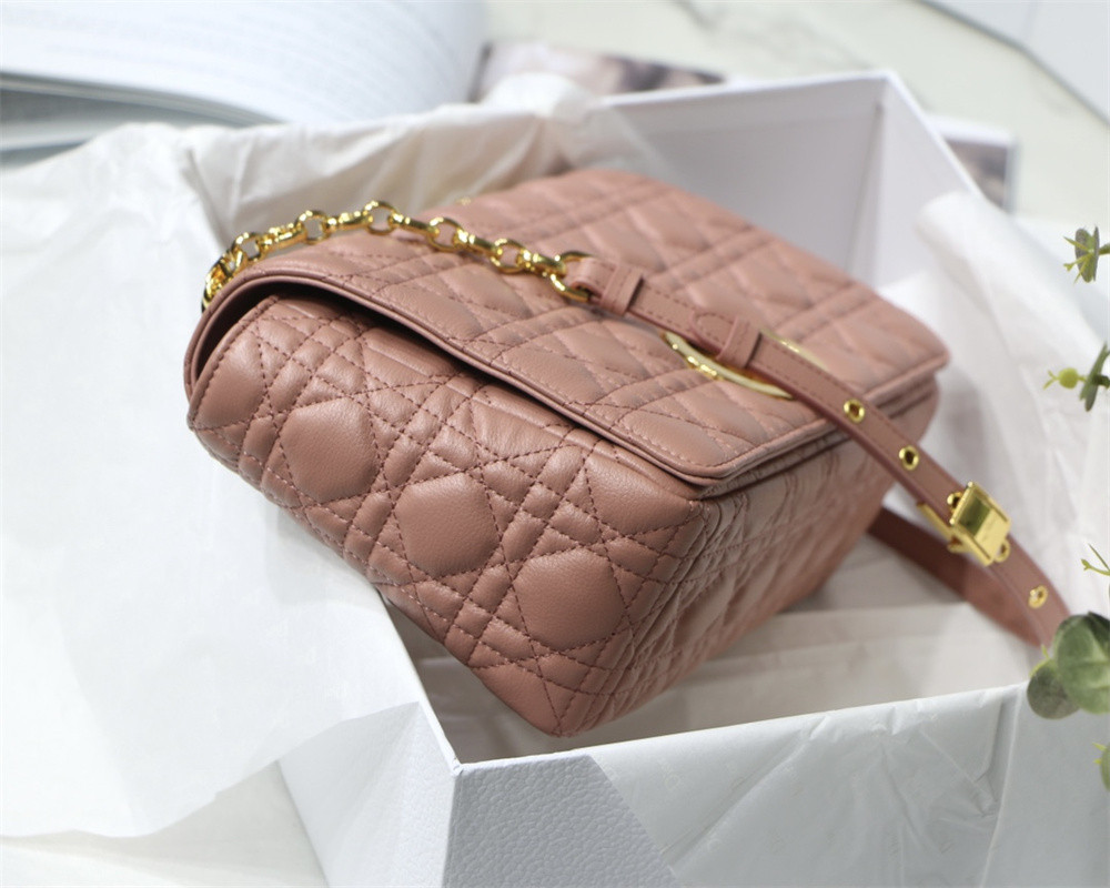 LARGE D*0r CARO BAG Pink S*pple Cannage Calfskin 29 x 18 x 10 cm