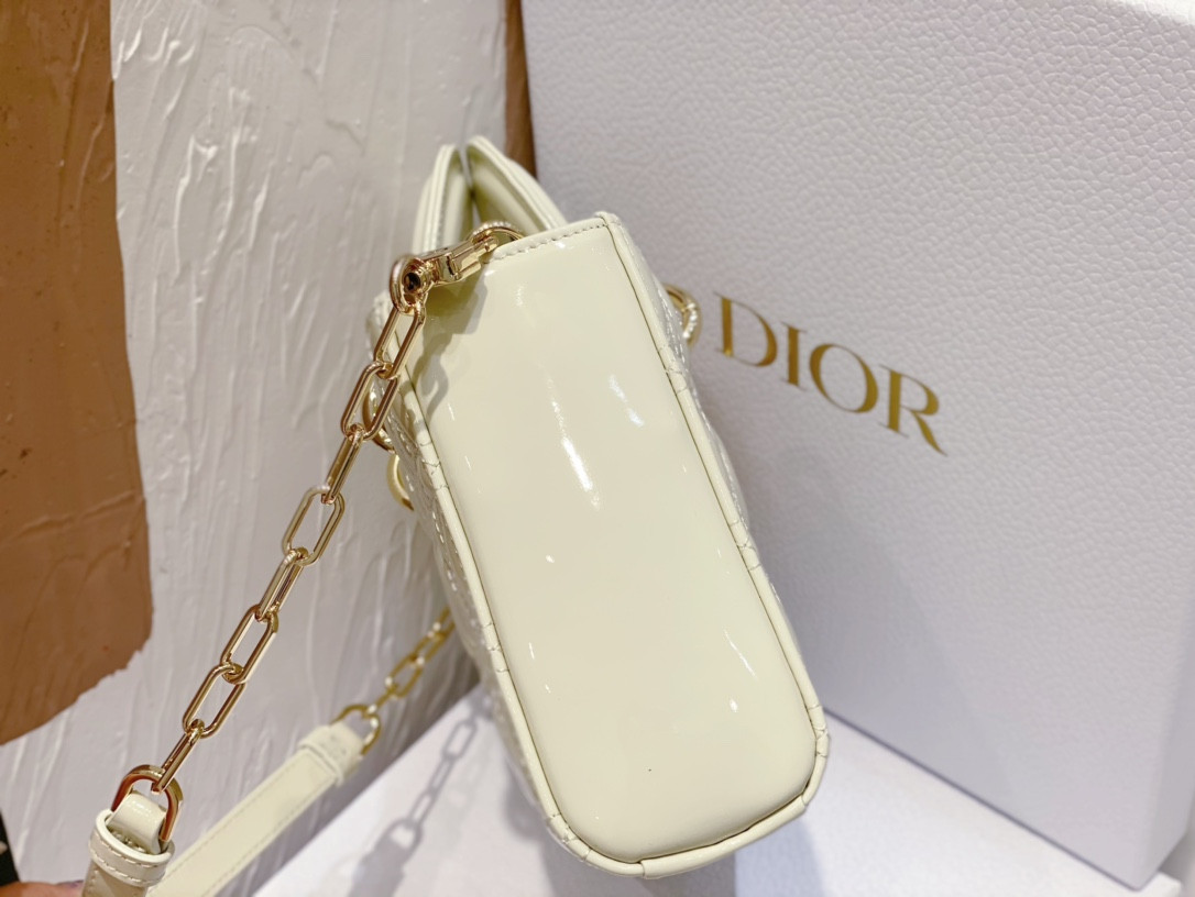 D*0r SMALL LADY D-JOY BAG White Patent