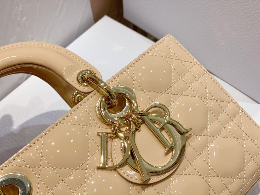 D*0r SMALL LADY D-JOY BAG Biscuit Patent