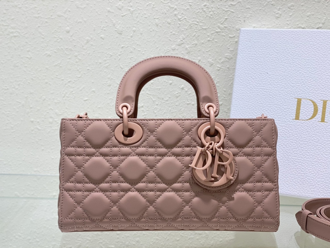 D*0r SMALL LADY D-JOY BAG Ultramatte Pink Cannage Calfskin