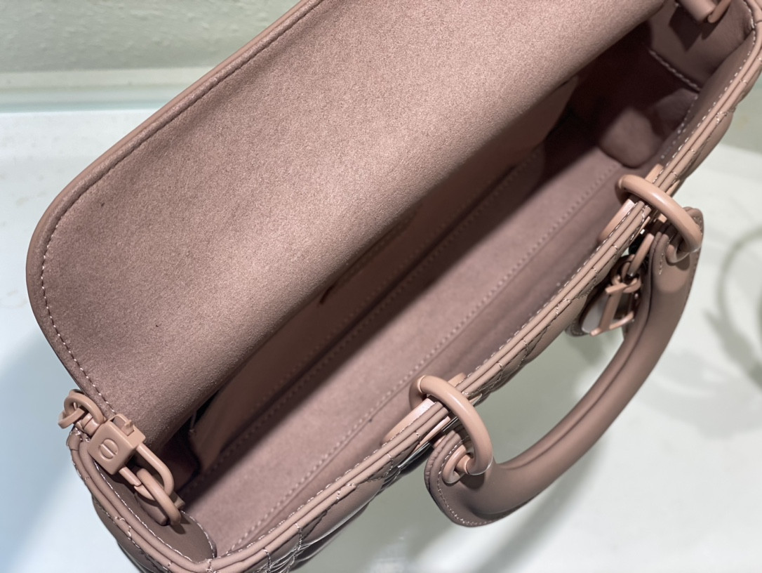 D*0r SMALL LADY D-JOY BAG Ultramatte Pink Cannage Calfskin