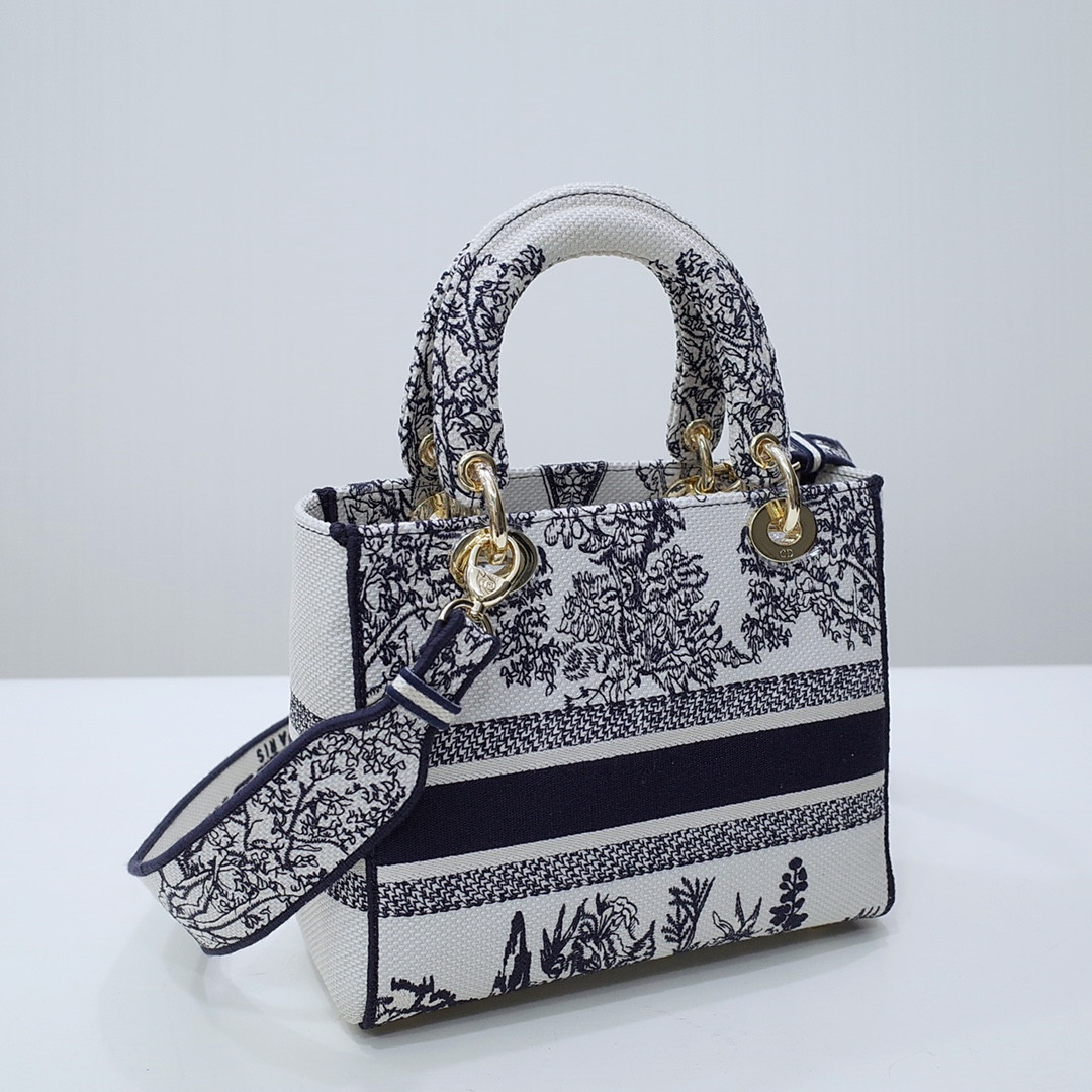 MEDIUM D*0r LADY D-LITE BAG 24 x 20 x 11 cm