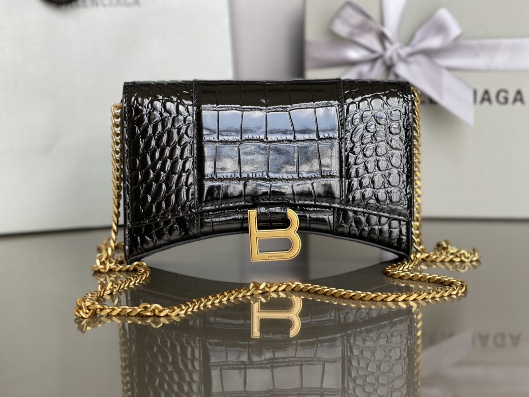 Ba*len*cia*ga WOMEN'S HOURGLASS WALLET ON CHAIN CROCODILE EMBOSSED IN BLACK  L7.6 x H4.7 x W1.9 inch