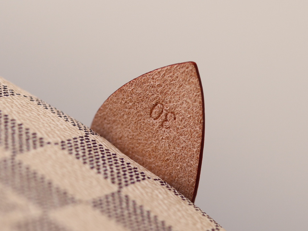 L0*is V*t0n N41370 Speedy 30