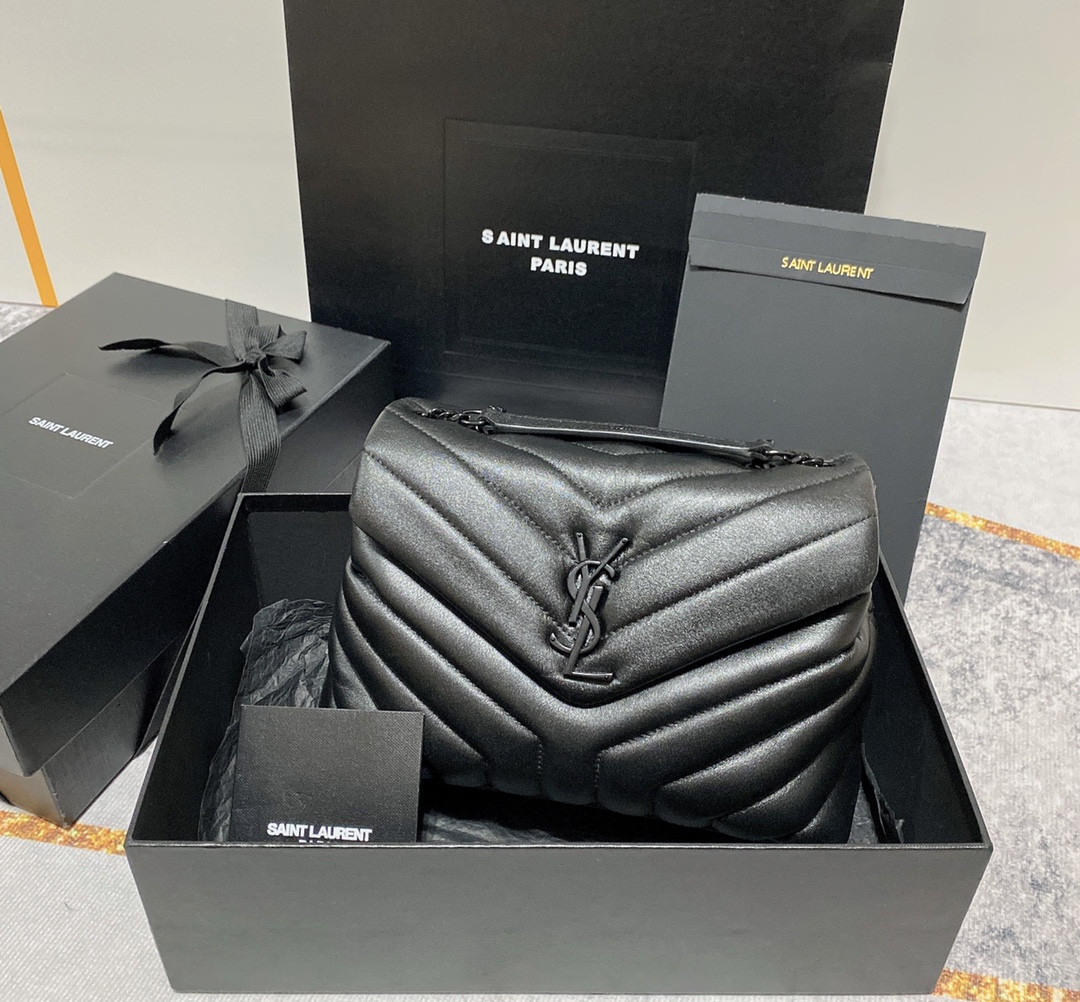 Y*L LOULOU SMALL IN QUILTED LEATHER BLACK 9 X 6.1 X 3.3 INCHES