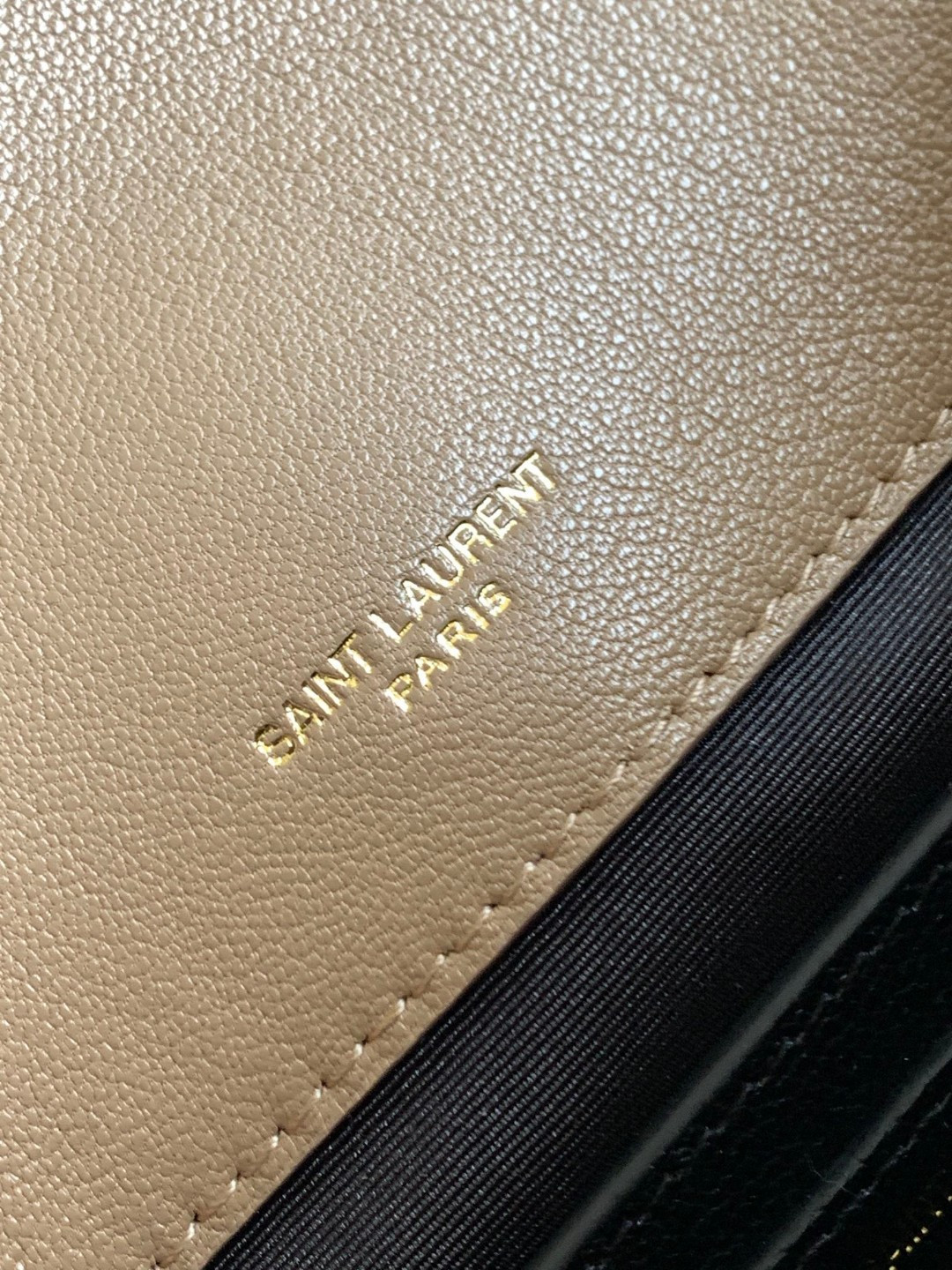 Y*L COLLEGE MEDIUM IN QUILTED LEATHER BROWN 9.4 X 6.6 X 2.5 INCHES