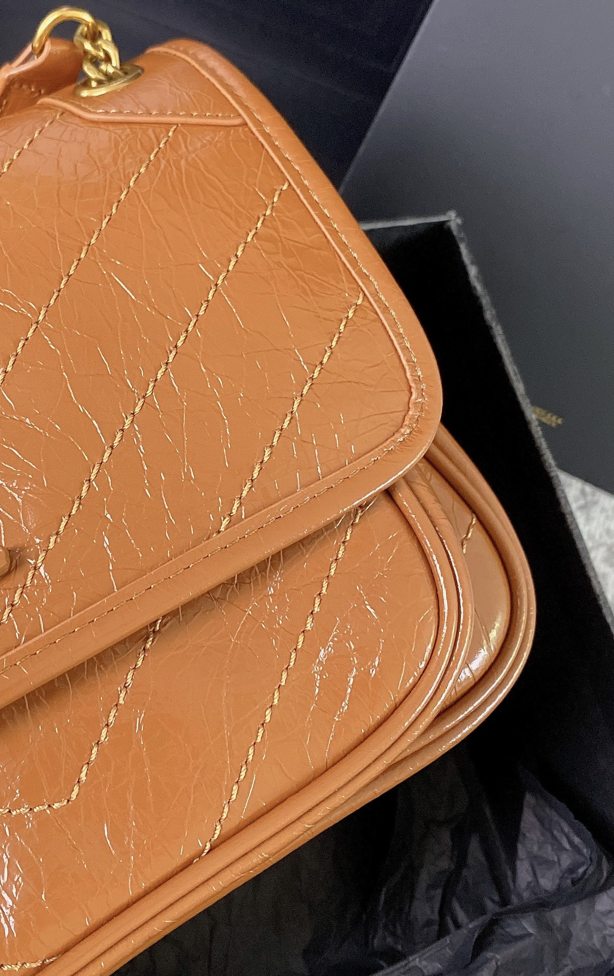 Y*L NIKI BABY IN VINTAGE LEATHER LIGHT CARAMEL 8.2 X 6 X 2.9 INCHES