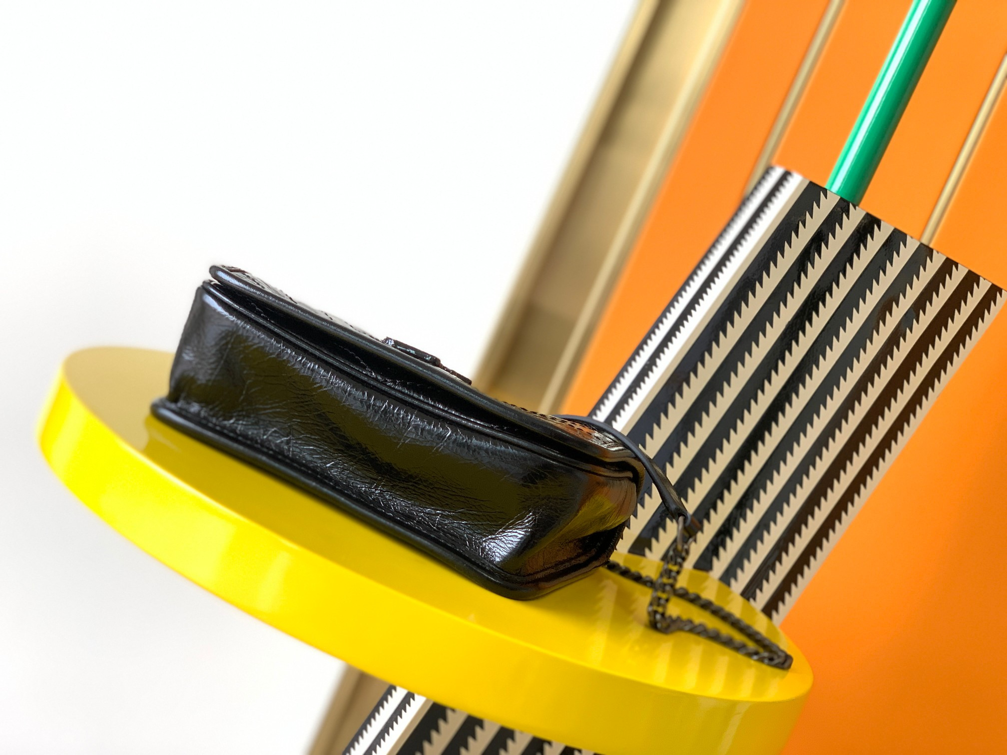 Y*L NIKI CHAIN WALLET IN SHINY LEATHER BLACK 19 x 15 x 6 CM