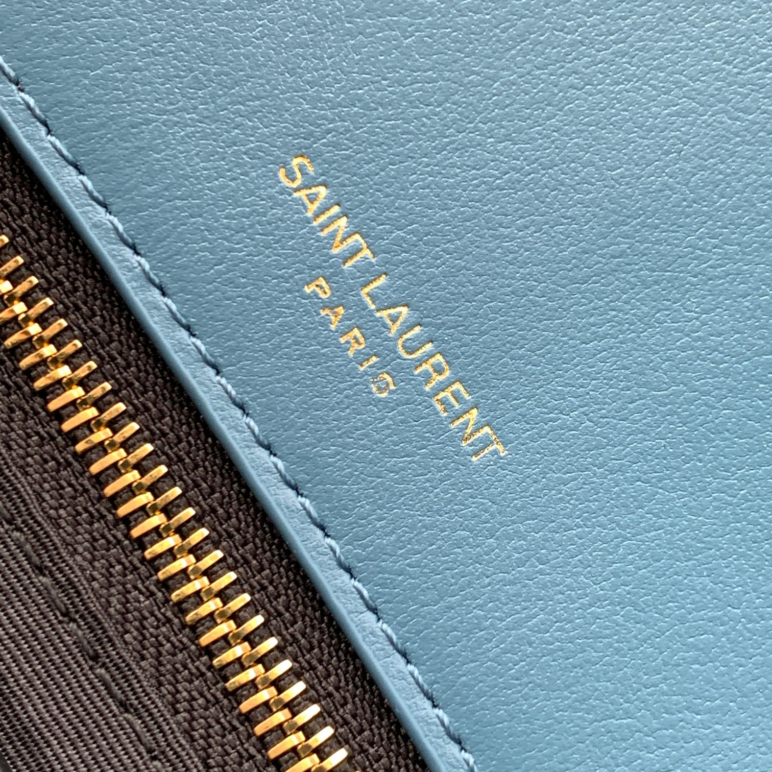 Y*L NIKI MEDIUM CHAIN BAG IN RAFFIA AND LEATHER BLUE 11 X 7.8 X 3.3 INCHES