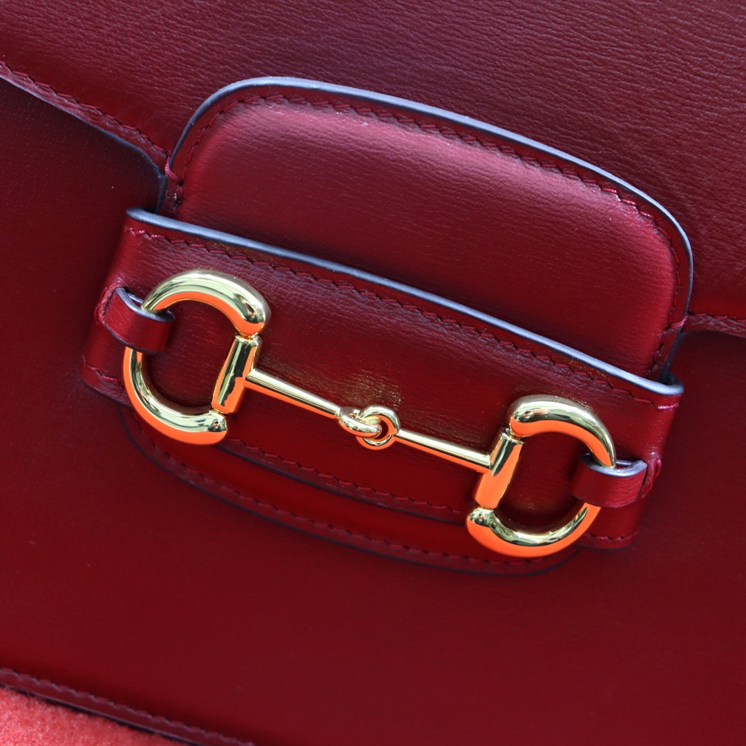 G*u*i HORSEBIT 1955 SHOULDER BAG RED 9.8"W x 7"H x 3.1"D