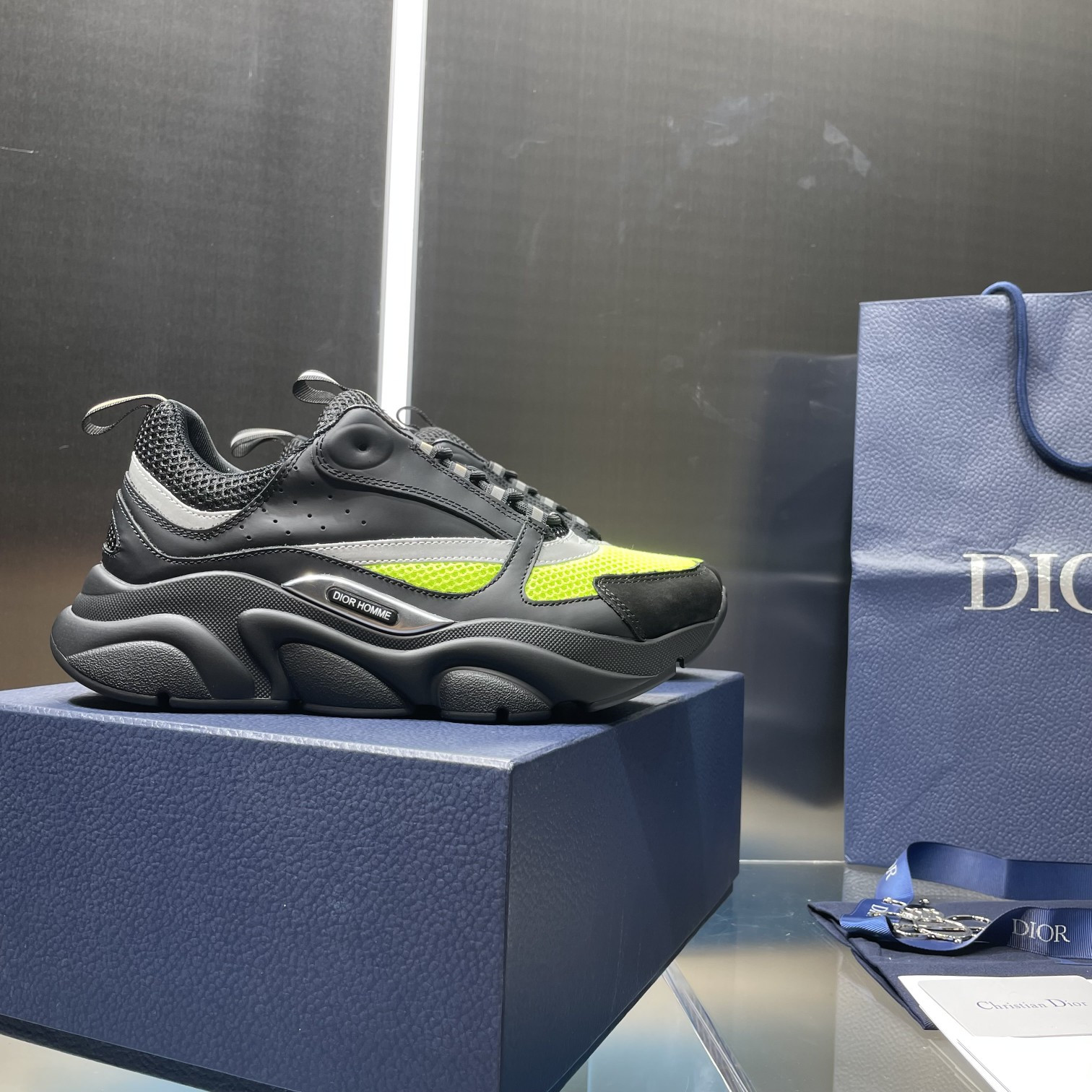 UA D*0r B22 black and green Sneaker